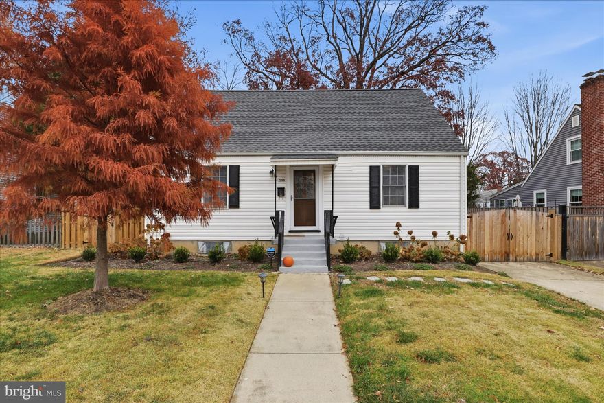 Mid-century charm meets modern comforts on S. Culpeper St! The classic Cape Cod's main floor features original hardwood floors, wood-burning fireplace, vintage  built-ins, and an updated kitchen.Two bedrooms and a full bath are also found on the entry level.  Upstairs includes two large bedrooms and a renovated full bath.  The basement makes for a great secondary living space, gym area and/or storage.  Outdoor entertaining and living is made a breeze with the screened porch leading to a fully fenced yard-- perfect for dogs!  Private driveway and ample street parking available. Located in the convenient Claremont neighborhood, enjoy walking to the Village at Shirlington, dog parks, playgrounds and  W&OD trails. Grocery stores and big-box retailers are just a short distance away. Pets allowed, case by case.  Property professionally managed.  Available 1/17/2026.