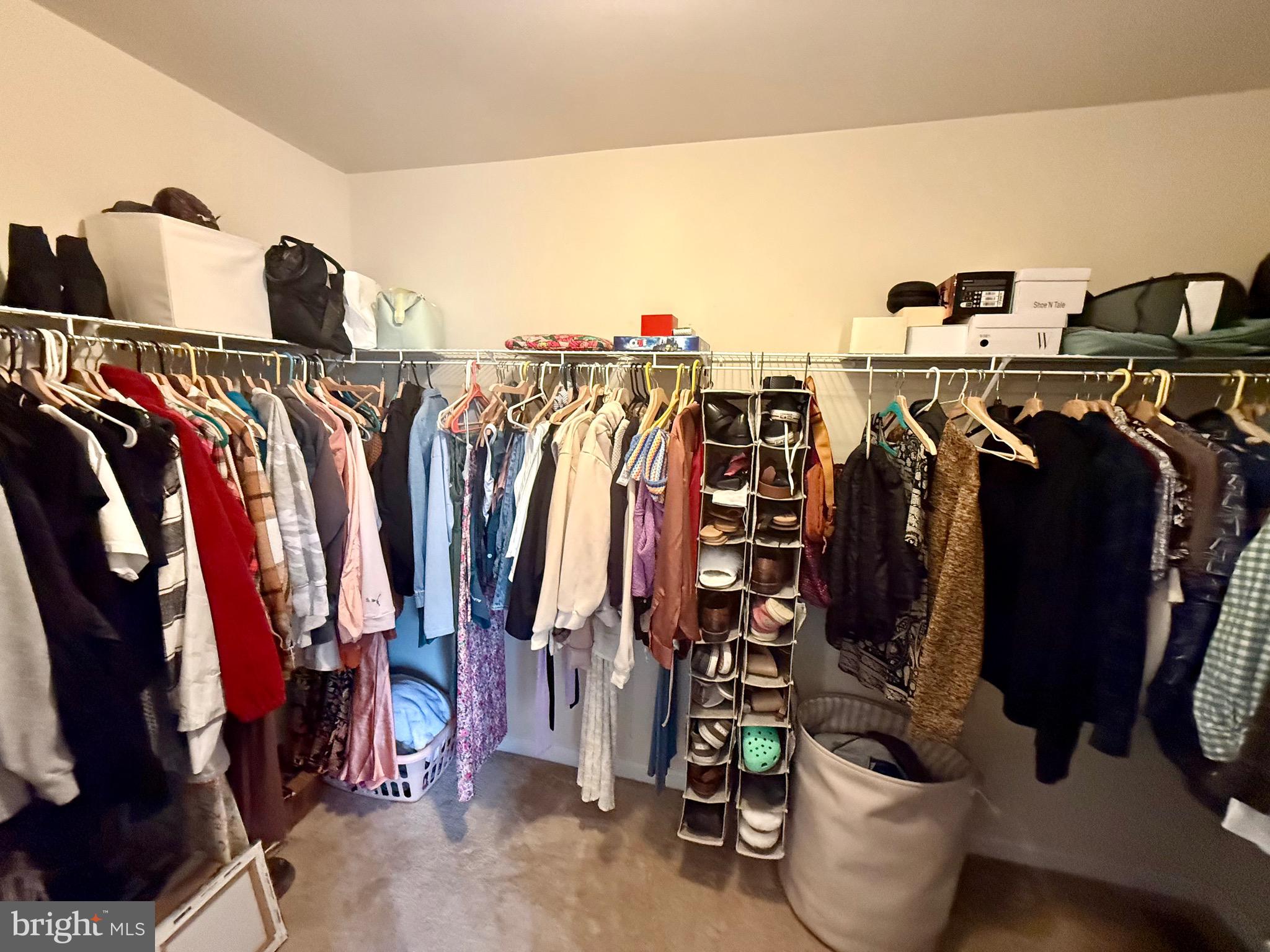 THE TOWNES AT TASKER - Residential