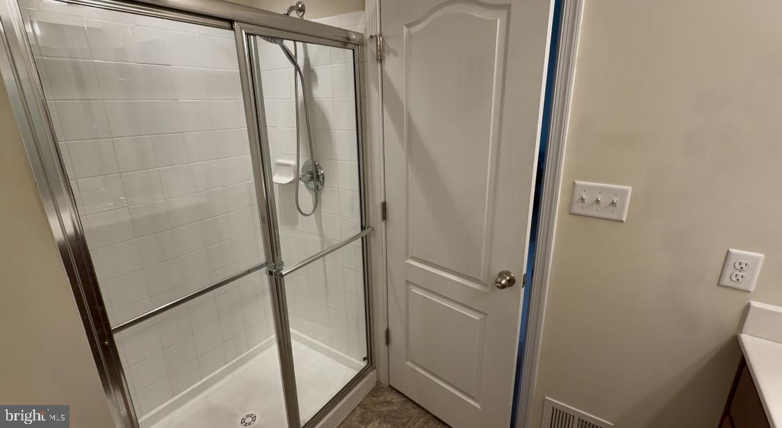 THE TOWNES AT TASKER - Residential