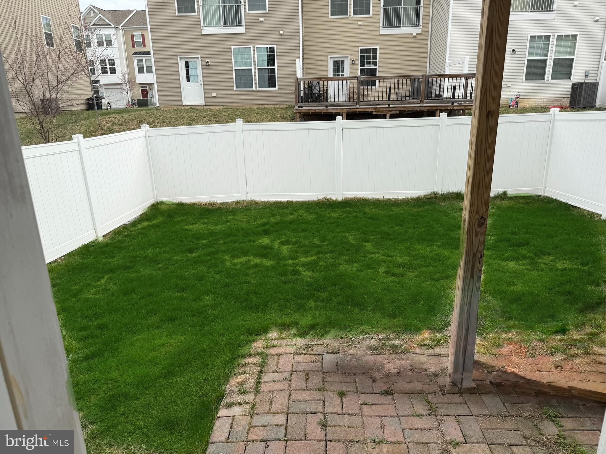 THE TOWNES AT TASKER - Residential