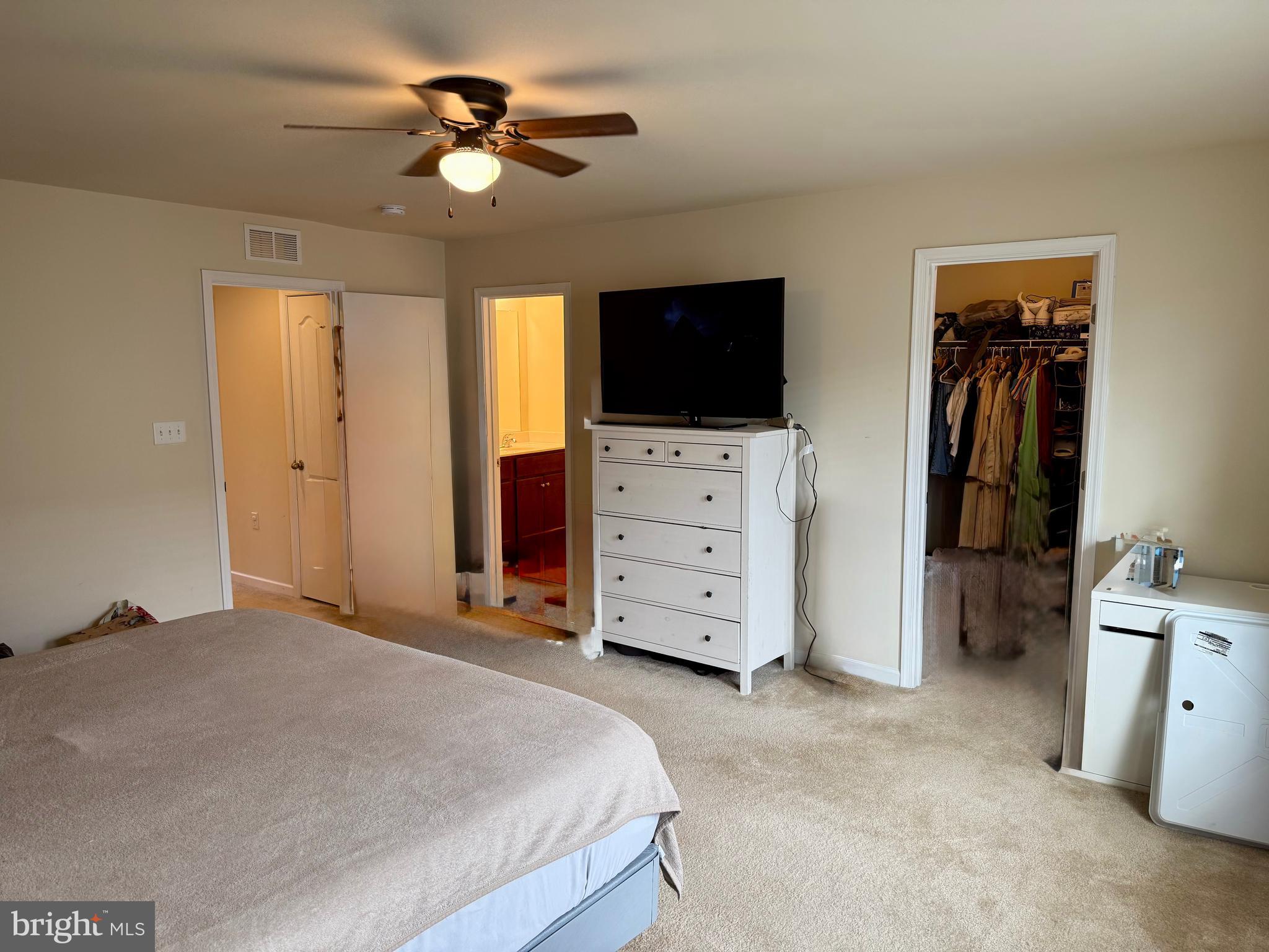 THE TOWNES AT TASKER - Residential