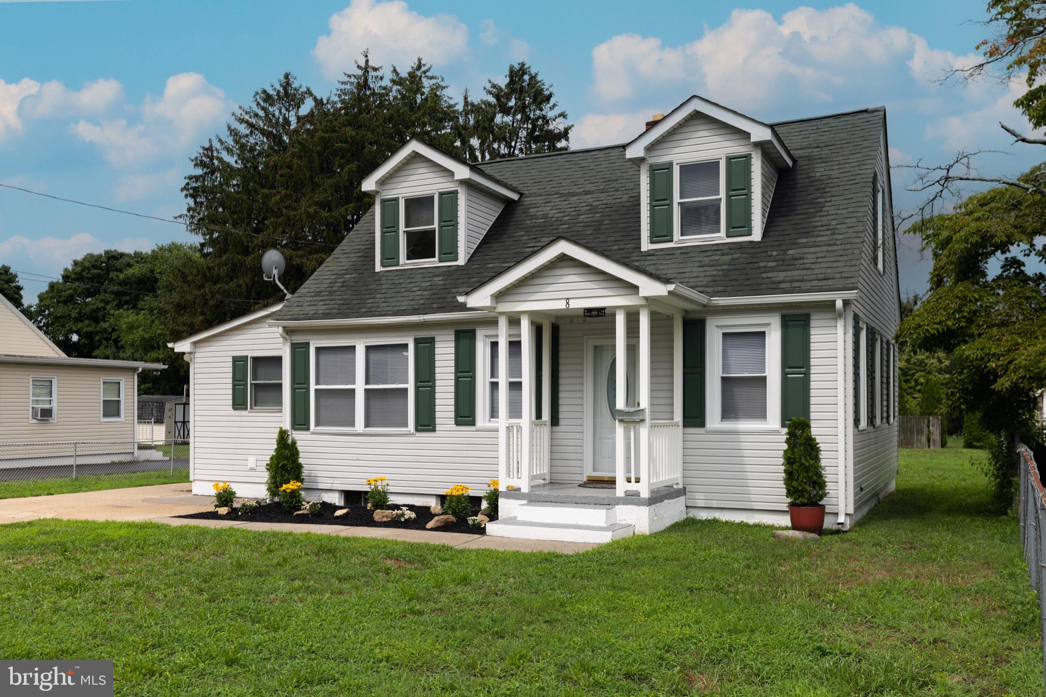 8 WESLEY STREET