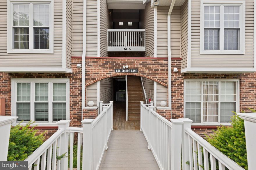 You don't want to miss this Beautiful Condo located in English Country Manor. Lower level condo w/1 flight of stairs down to courtyard area. Wonderful 2 bedroom unit w/ 2 updated bathrooms. Updated Kitchen w/white cabinets and SS appliances, laundry located off the kitchen. Enjoy your wood-burning fireplace with views from the breakfast bar, dining area, and living room. The sunroom located off the living area offers lots of windows for natural lighting and a single door leading to your own private backyard, a great spot for relaxing and entertaining! En-suite Primary bedroom with huge windows and walk-in closet, and updated bathroom w/jetted tub. Spacious 2nd bedroom with walk-in closet and 2nd full bath in hall wall. Wonderful community with fabulous amenities, lovely pool, ponds & fountain, Manor house with gym, meeting room,  Walking distance to shops and restaurants. Come see all it has to offer!