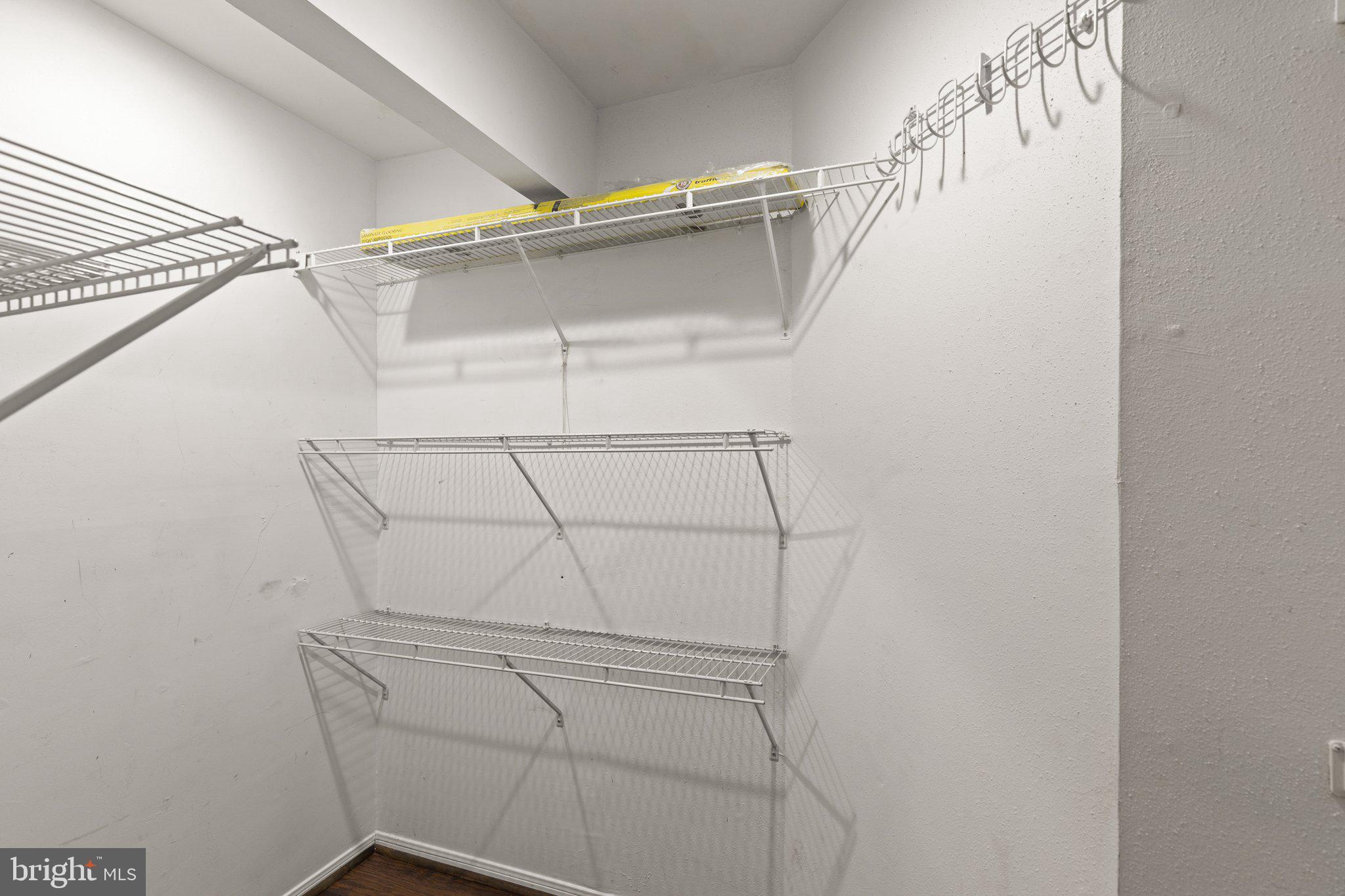 ENGLISH COUNTRY MANOR - Residential