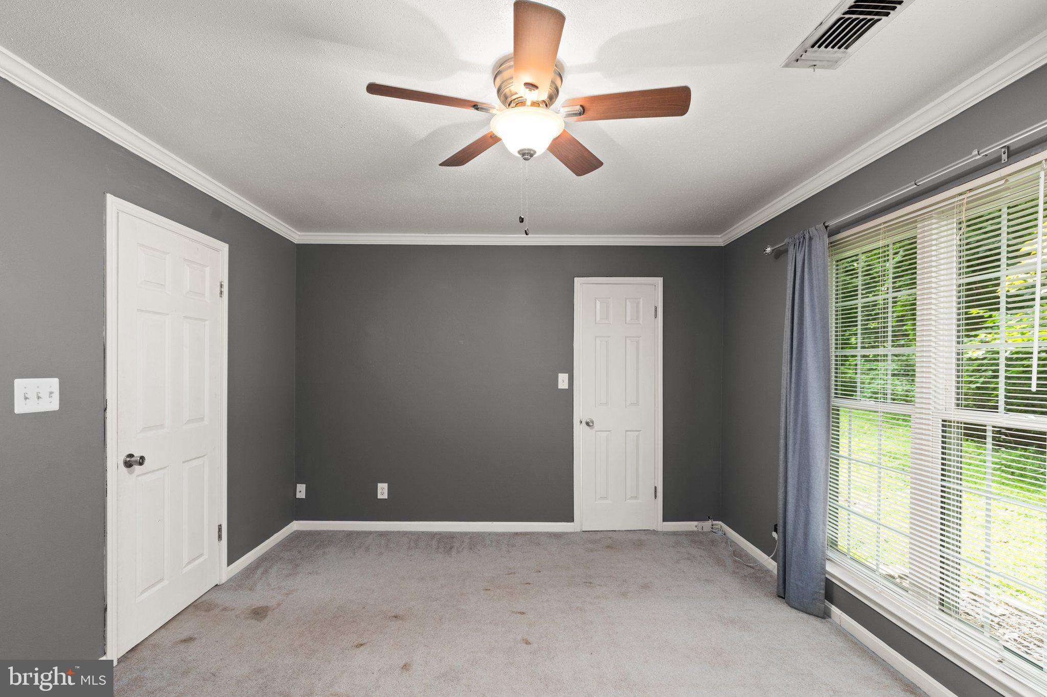 ENGLISH COUNTRY MANOR - Residential