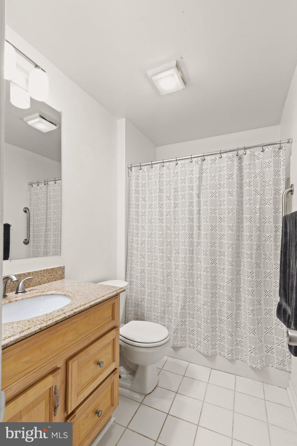 ENGLISH COUNTRY MANOR - Residential