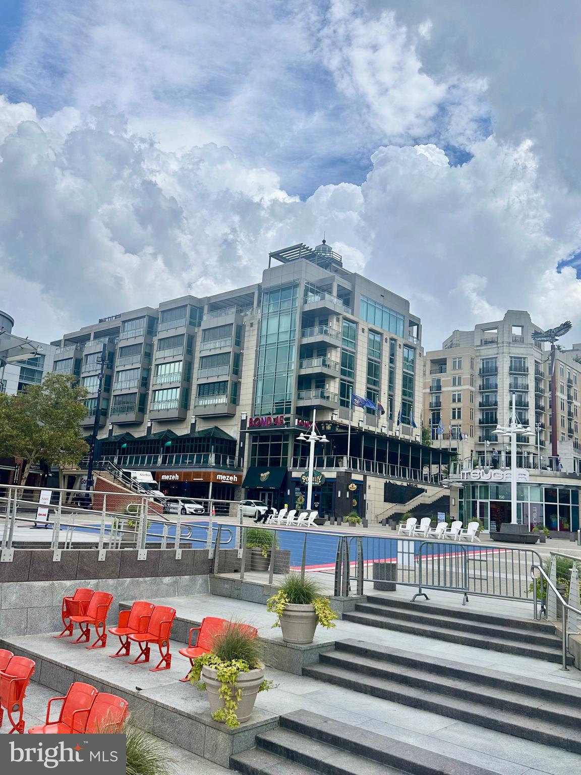 ONE NATIONAL HARBOR CONDOMINIUM - Residential