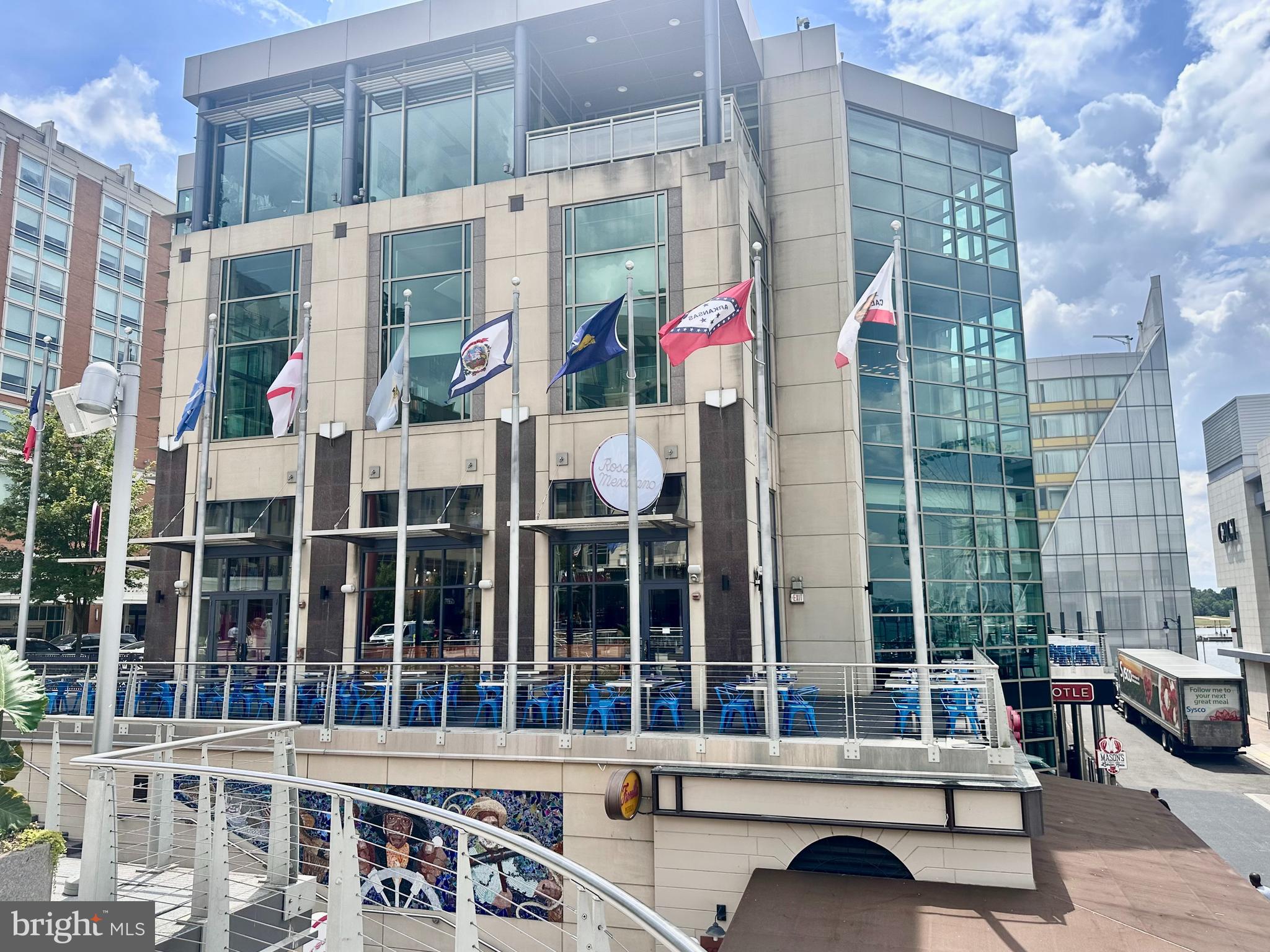 ONE NATIONAL HARBOR CONDOMINIUM - Residential