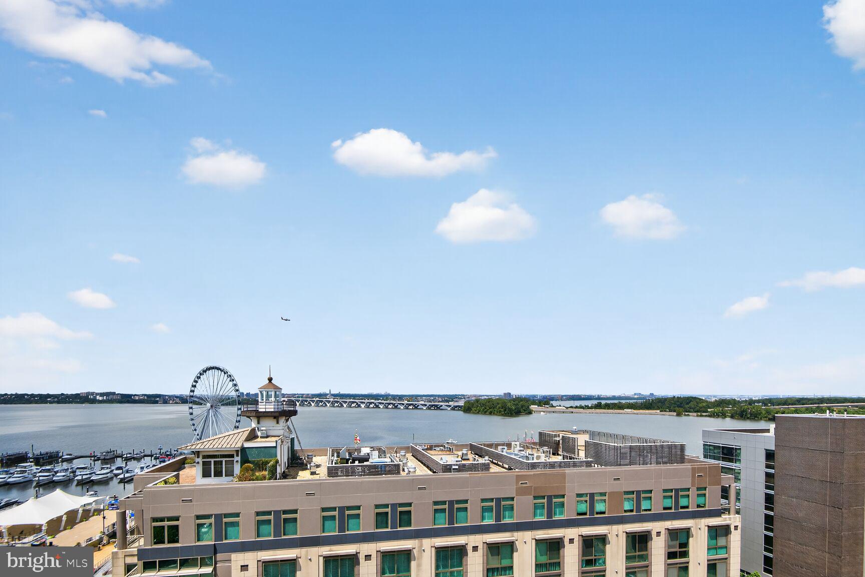 ONE NATIONAL HARBOR CONDOMINIUM - Residential