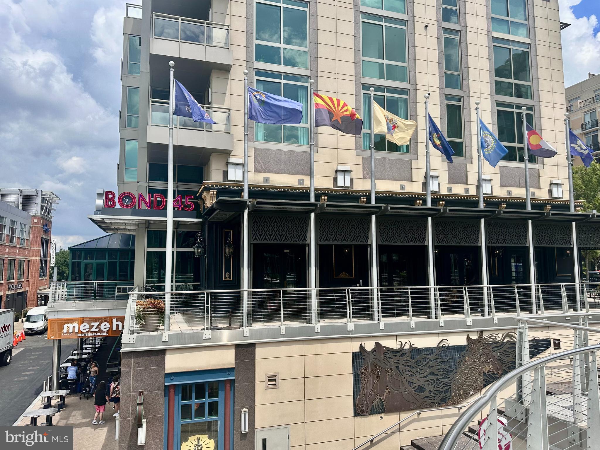 ONE NATIONAL HARBOR CONDOMINIUM - Residential