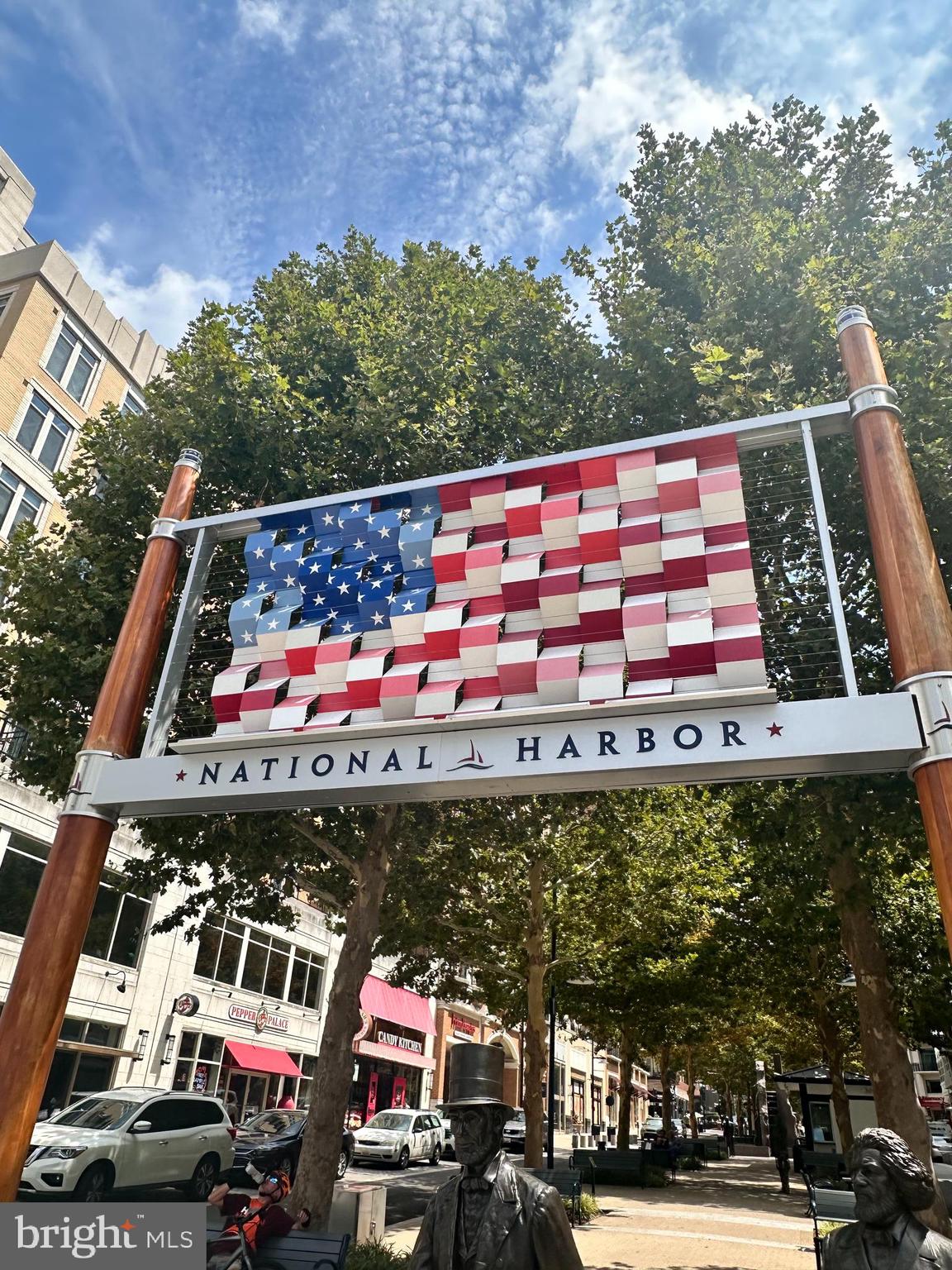 ONE NATIONAL HARBOR CONDOMINIUM - Residential