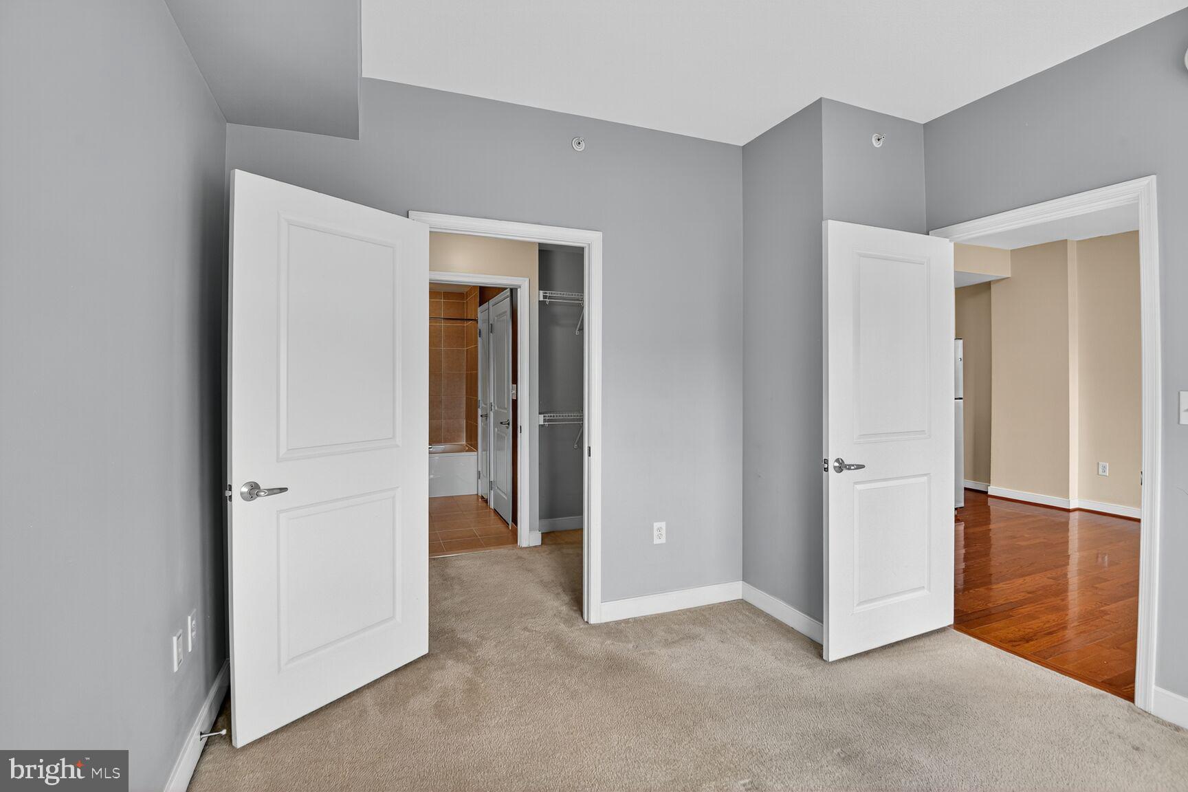 ONE NATIONAL HARBOR CONDOMINIUM - Residential