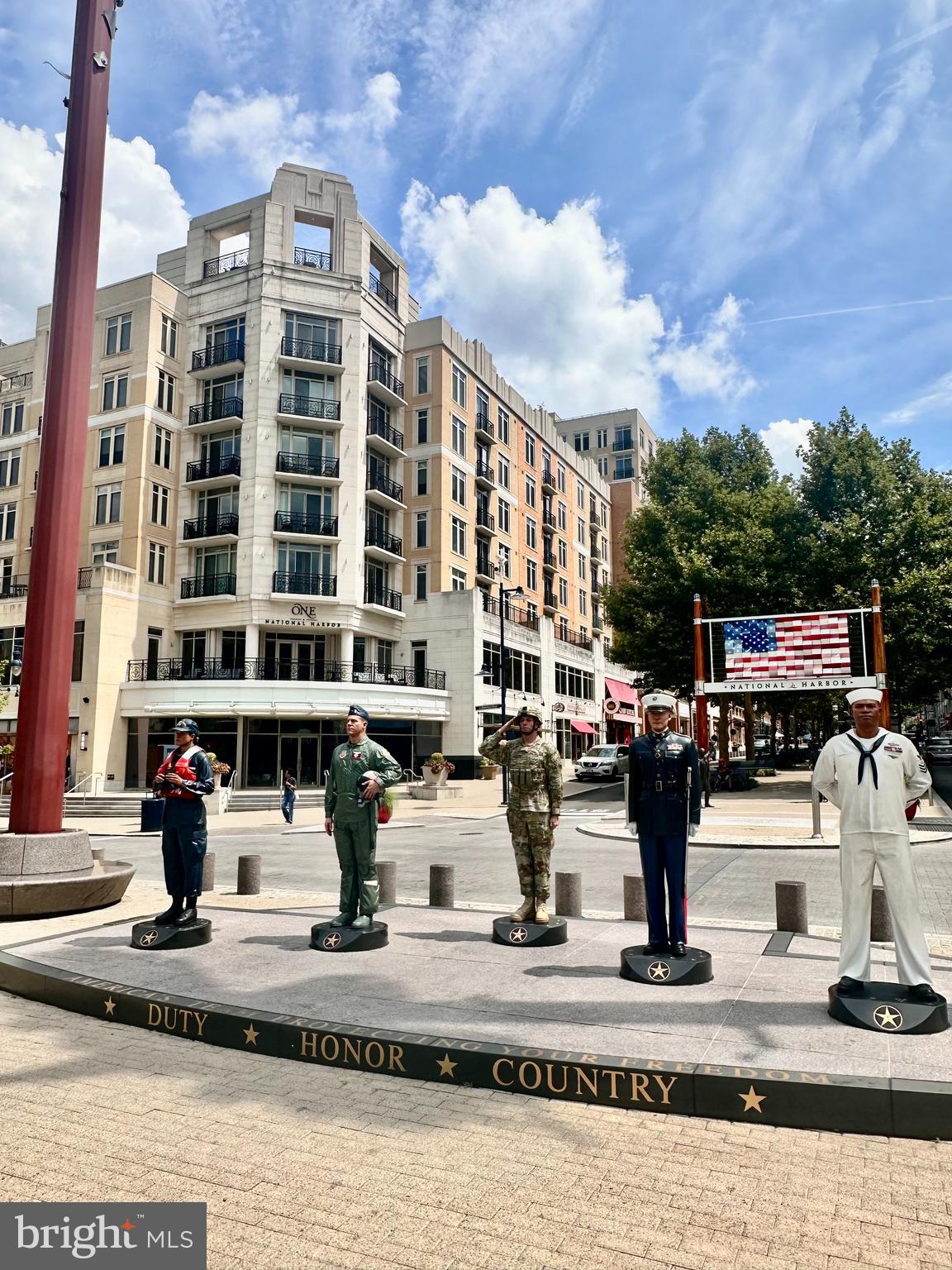 ONE NATIONAL HARBOR CONDOMINIUM - Residential