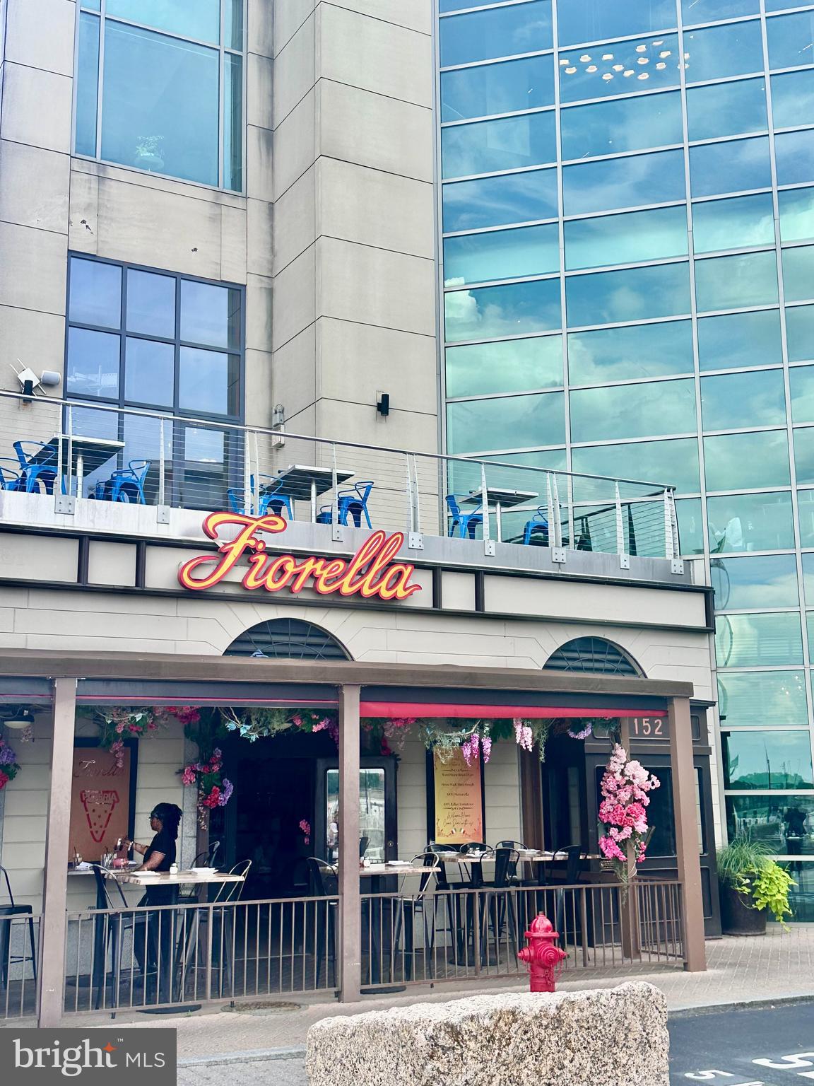 ONE NATIONAL HARBOR CONDOMINIUM - Residential