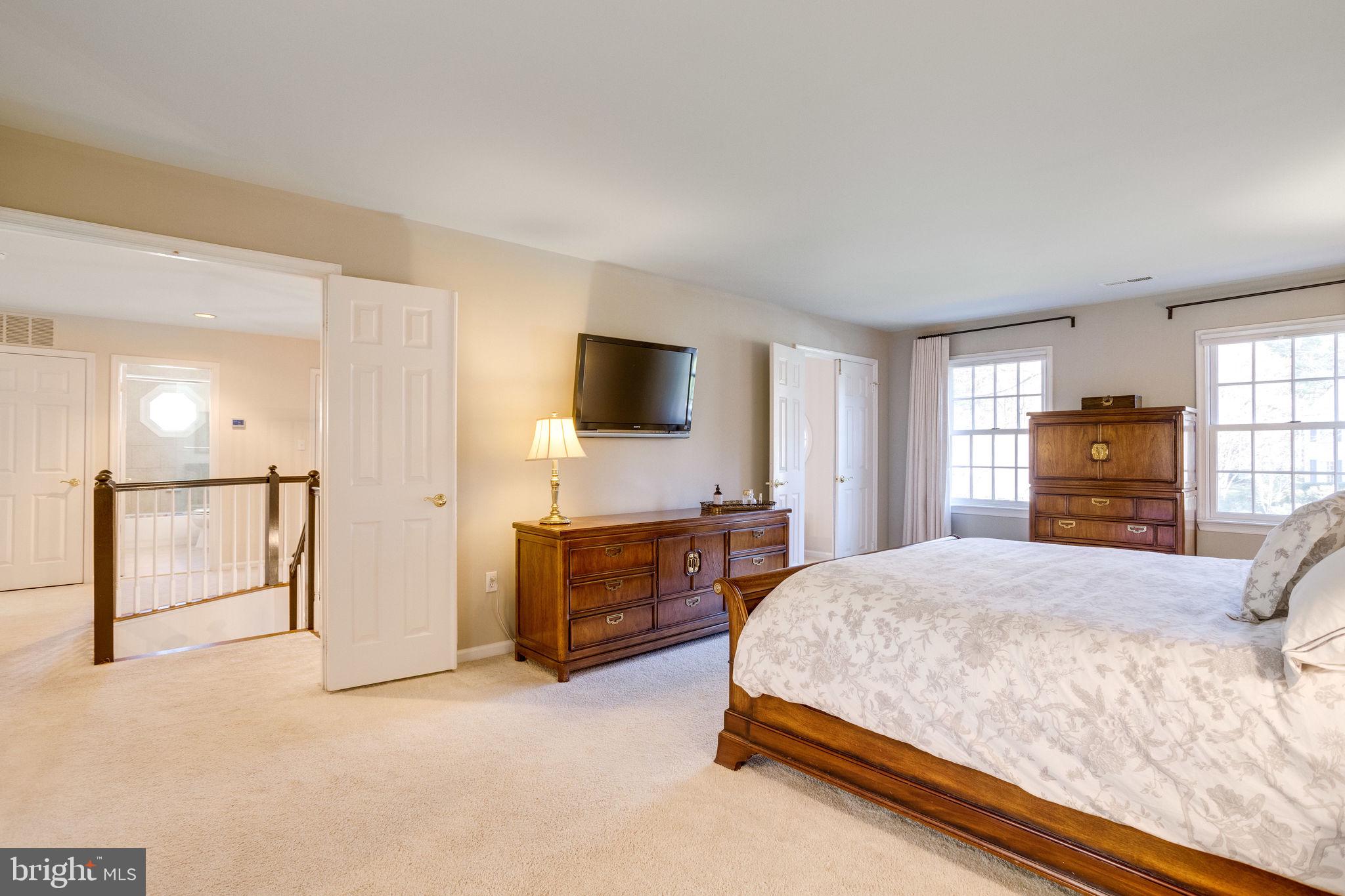 LANGLEY OAKS - Residential