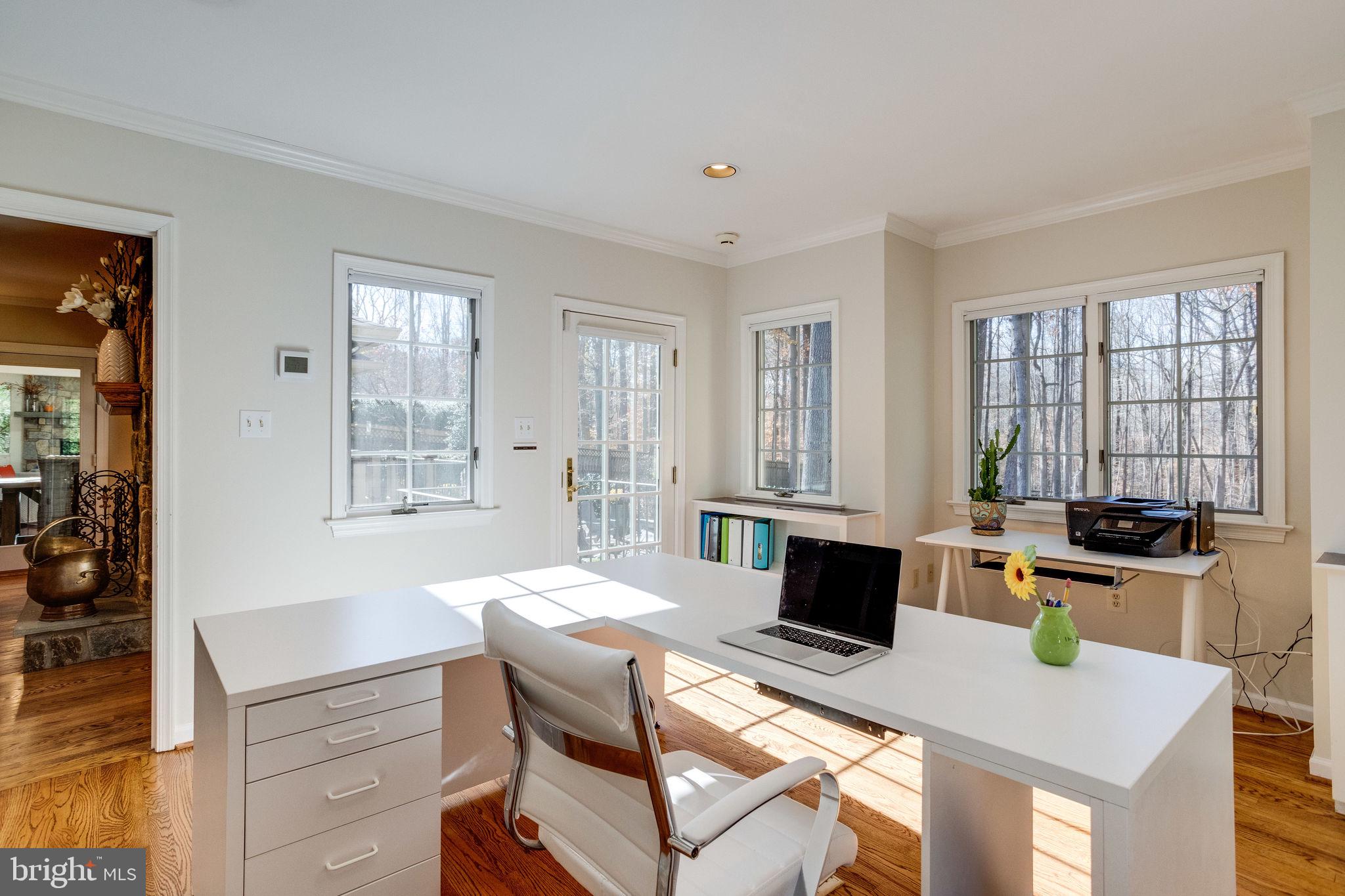 LANGLEY OAKS - Residential