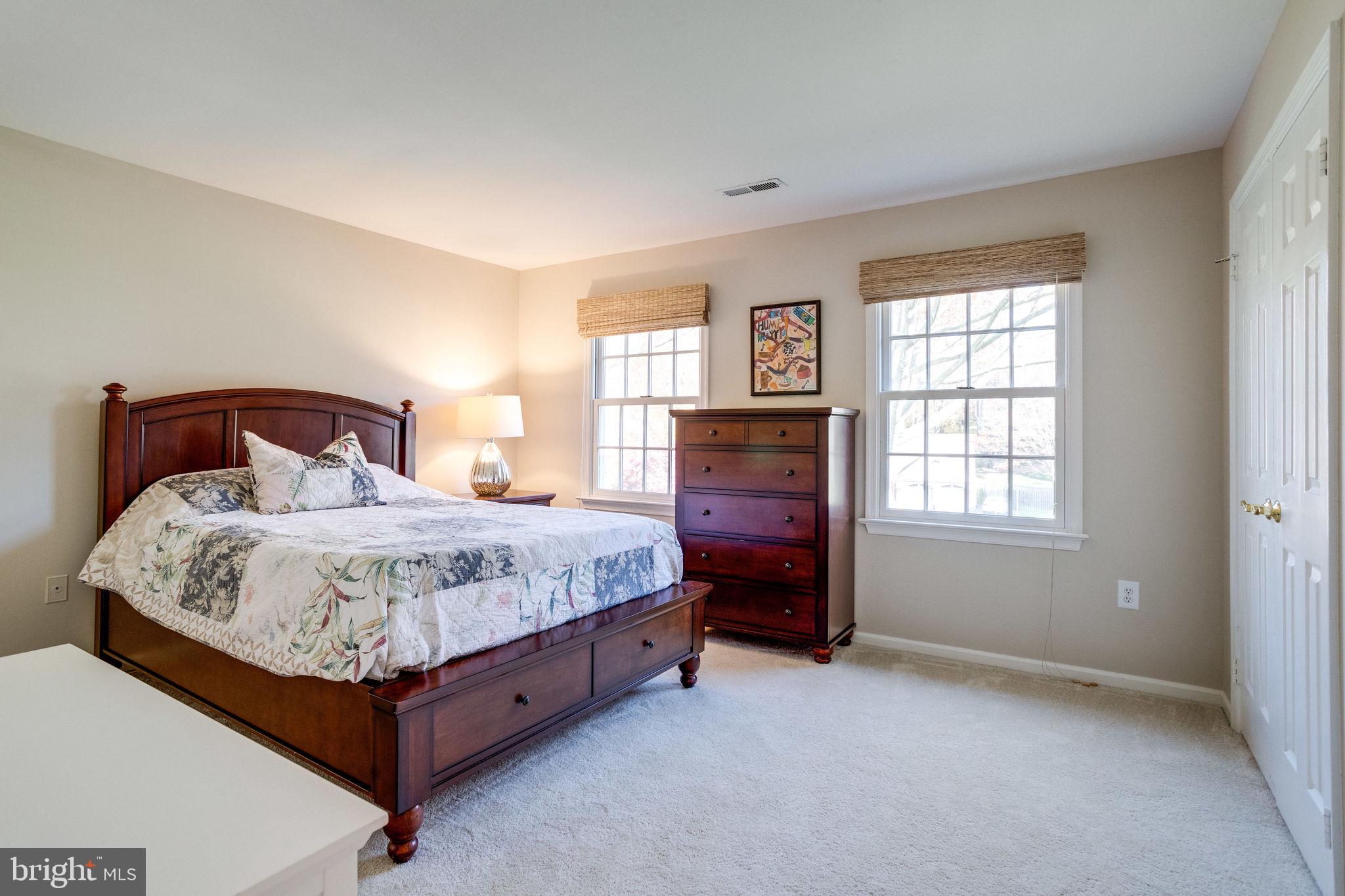 LANGLEY OAKS - Residential