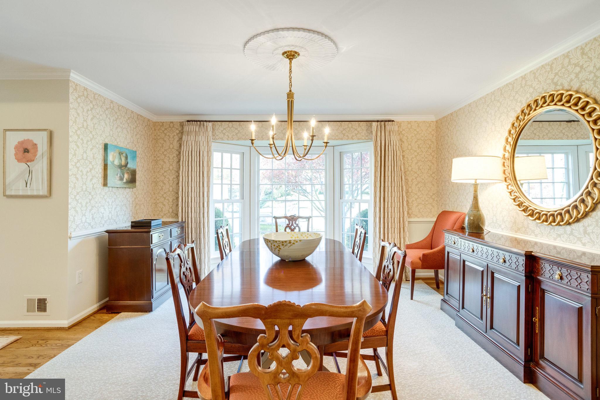 LANGLEY OAKS - Residential