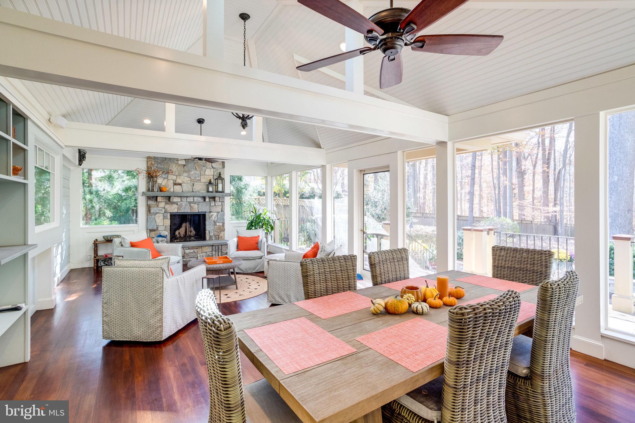 LANGLEY OAKS - Residential