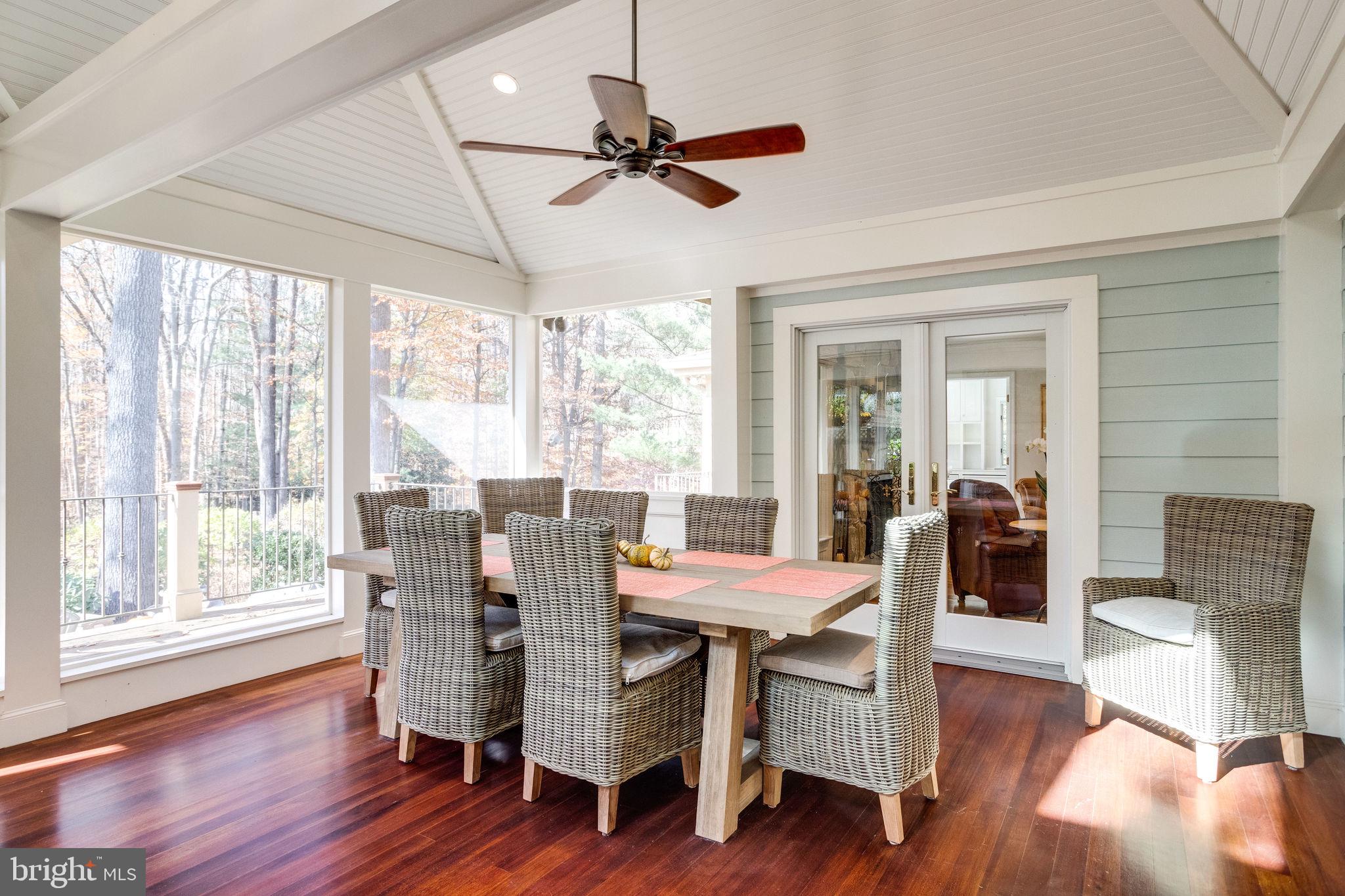 LANGLEY OAKS - Residential