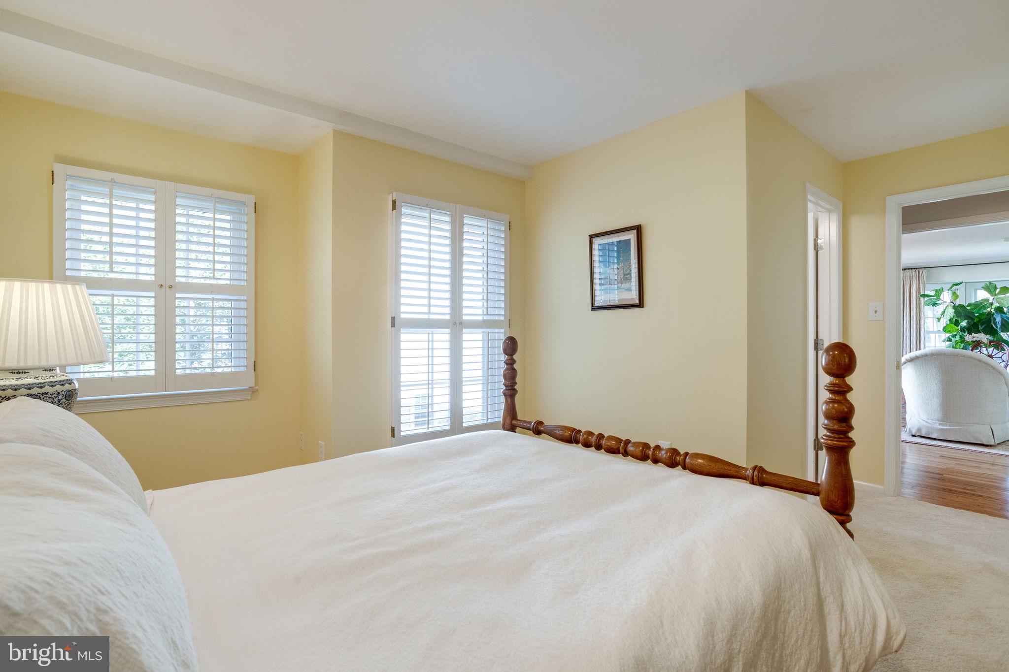 LANGLEY OAKS - Residential