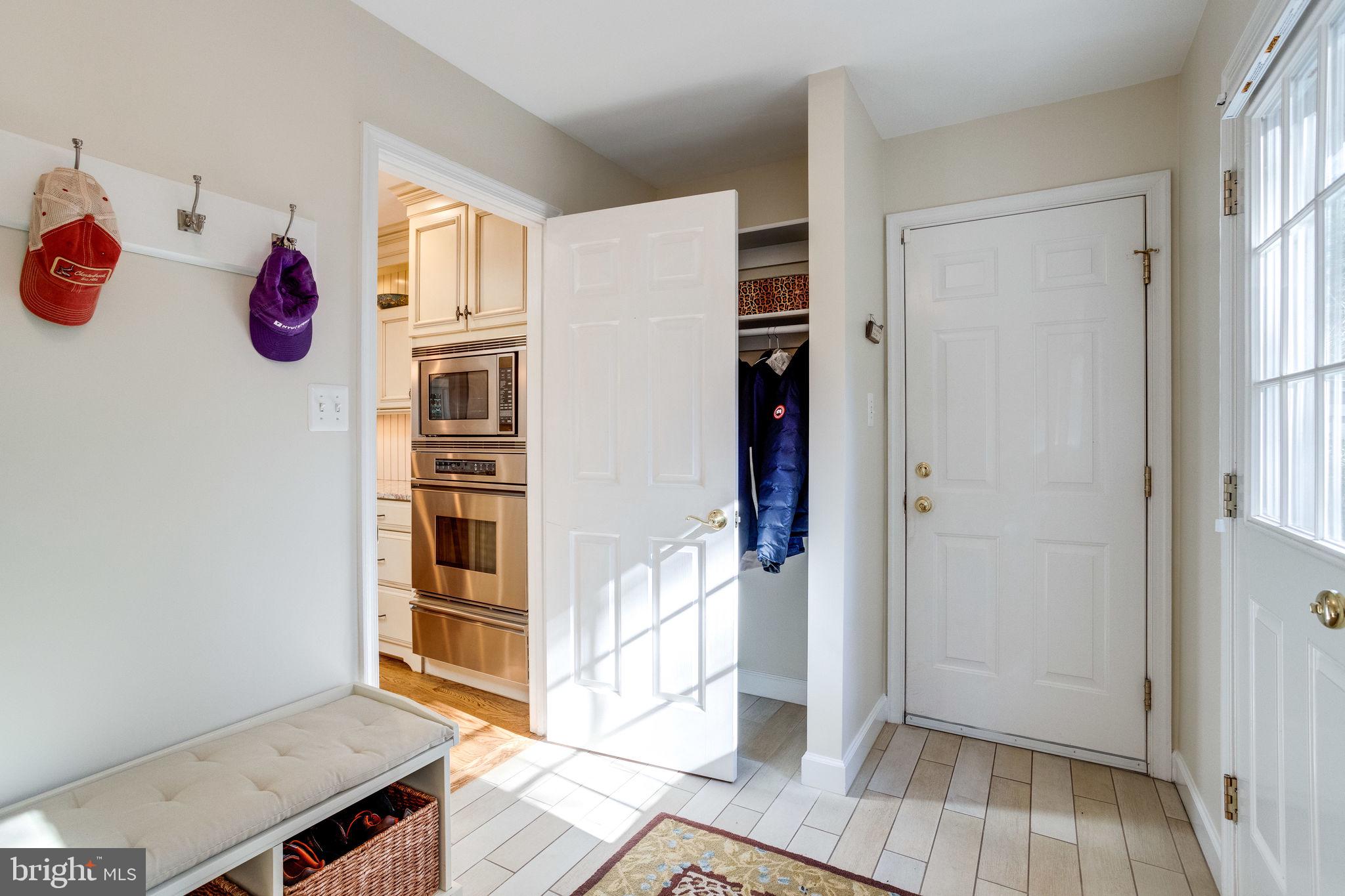 LANGLEY OAKS - Residential