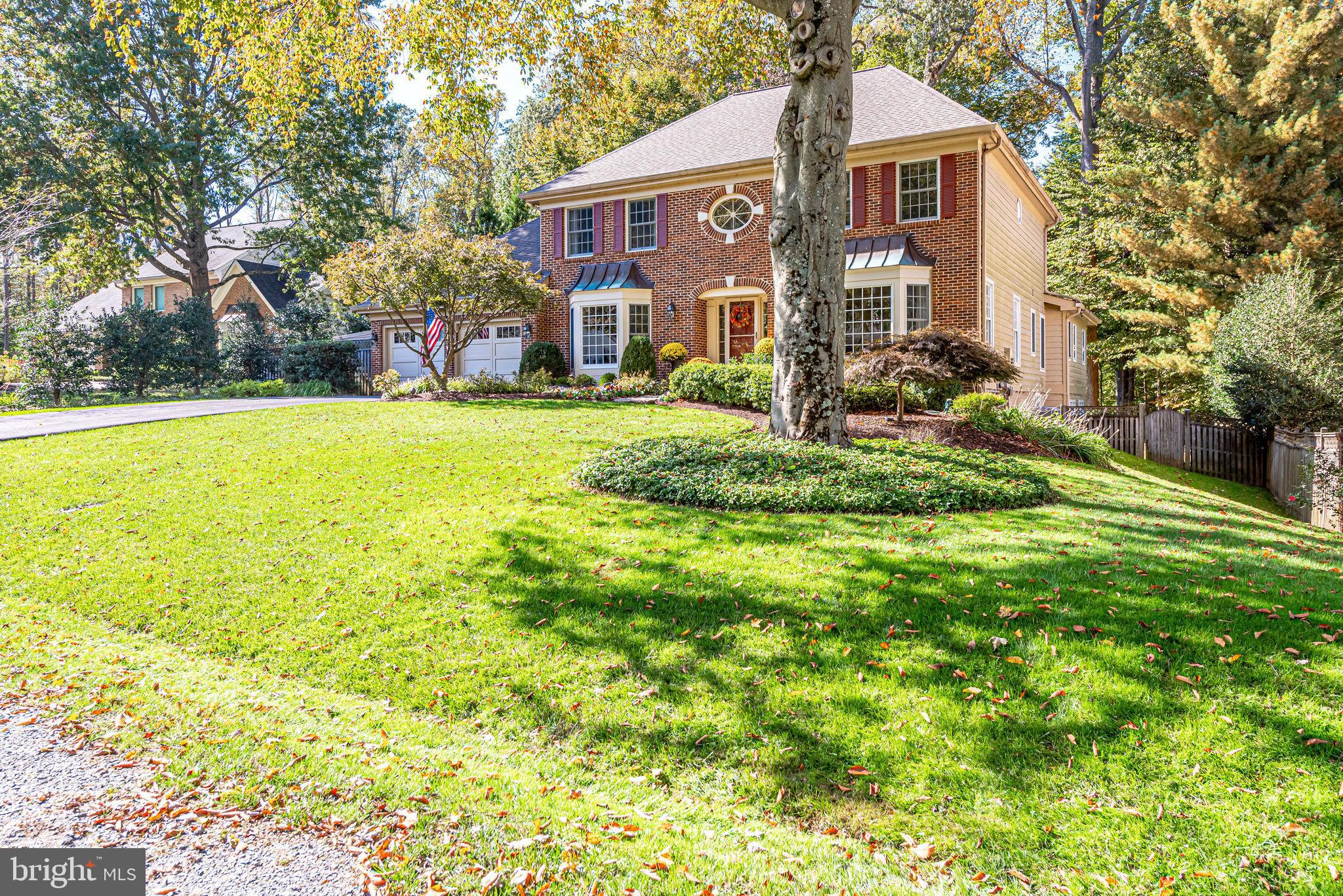 LANGLEY OAKS - Residential