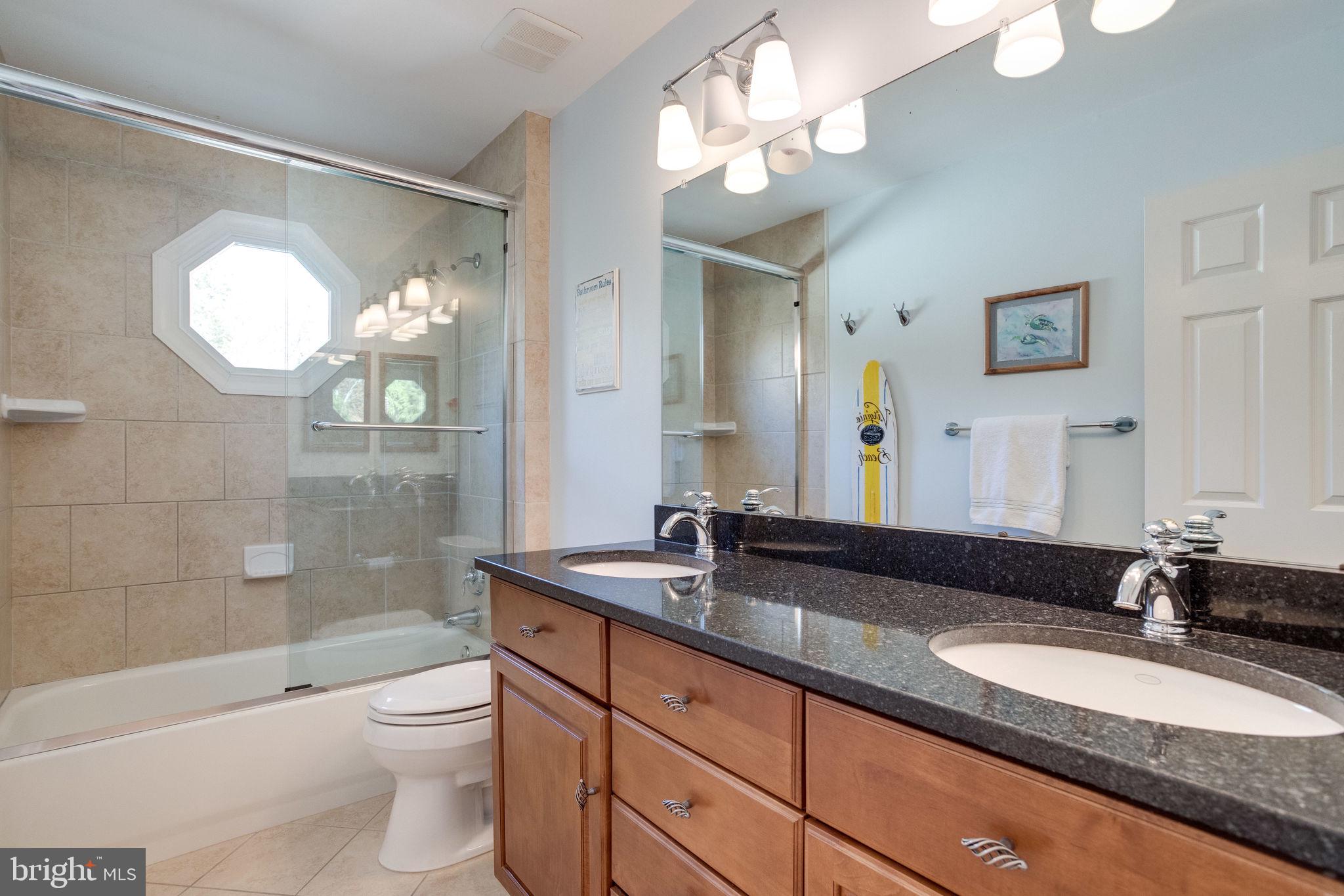 LANGLEY OAKS - Residential