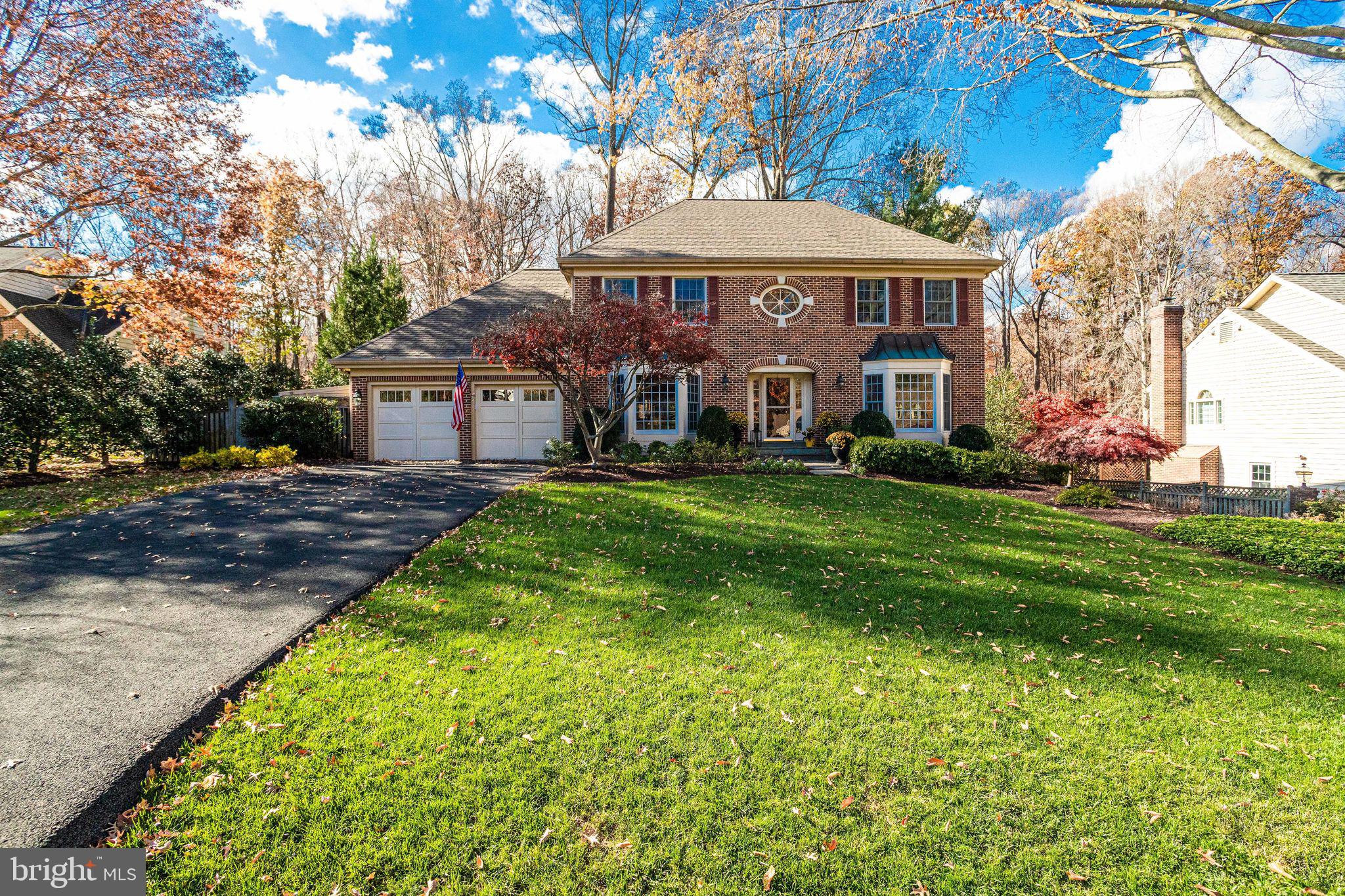 LANGLEY OAKS - Residential