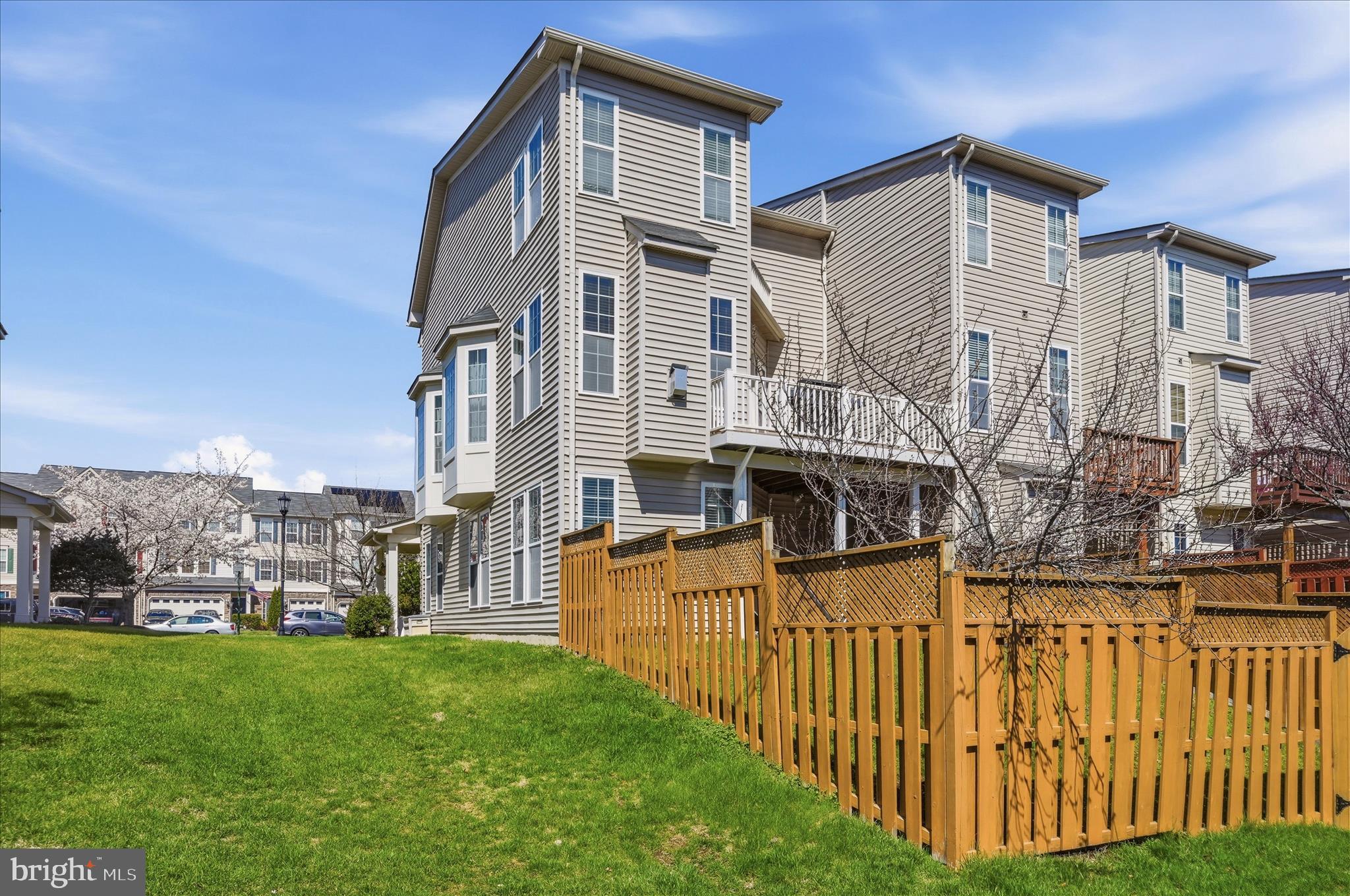 STONE RIDGE SOUTH - Residential