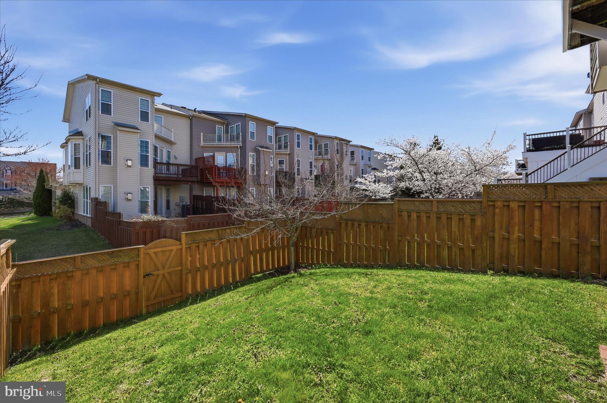 STONE RIDGE SOUTH - Residential