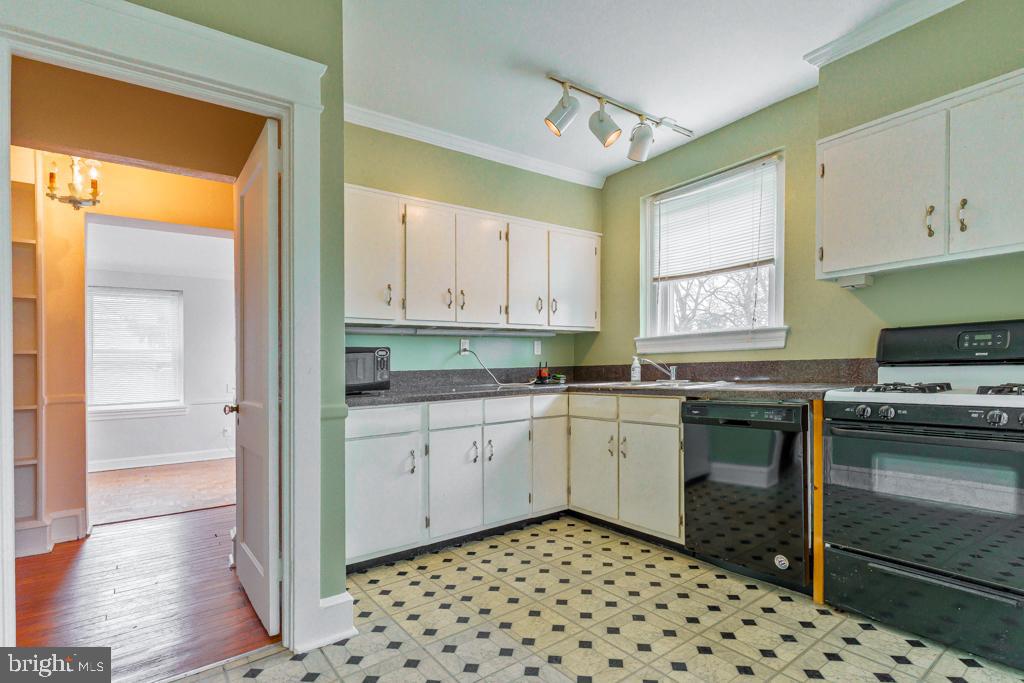 PADDOCK FARMS - Residential