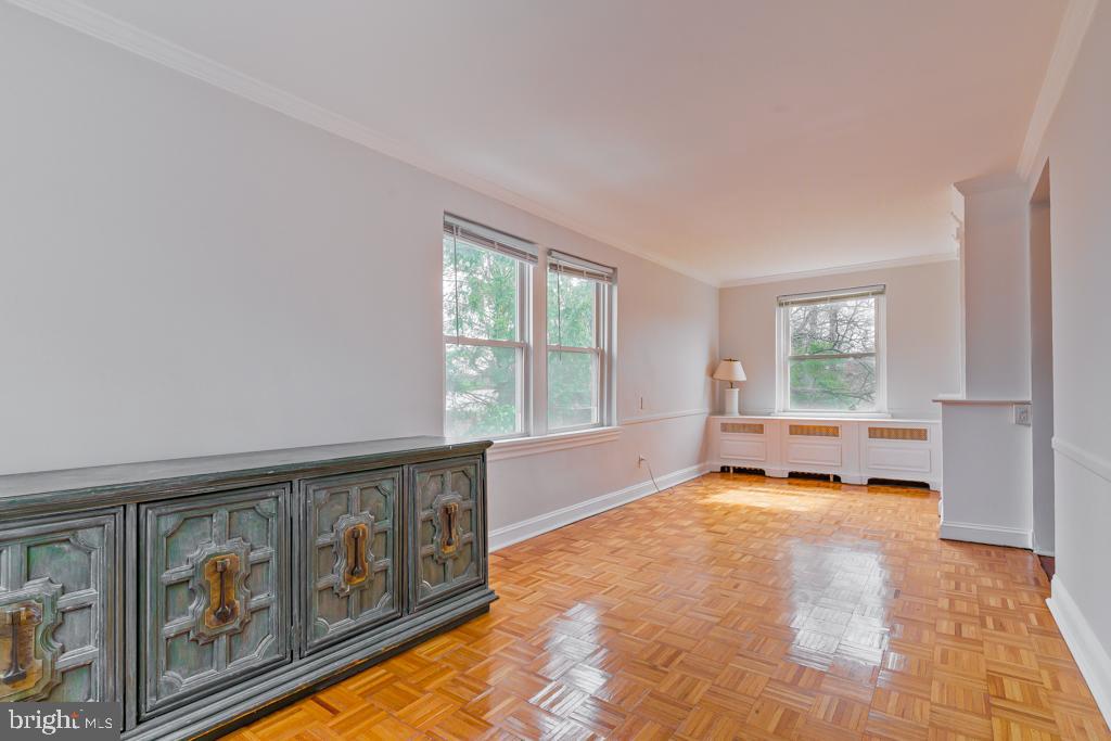 PADDOCK FARMS - Residential