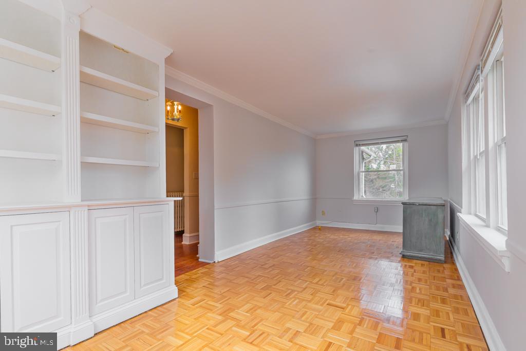 PADDOCK FARMS - Residential