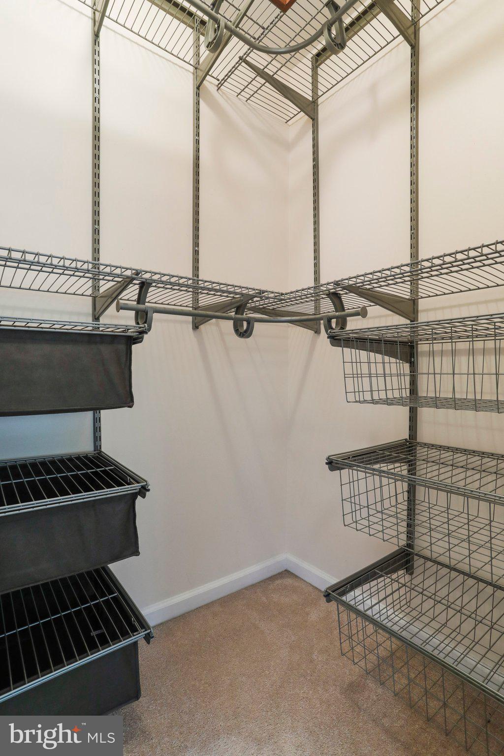 GREENFIELD - Residential Lease