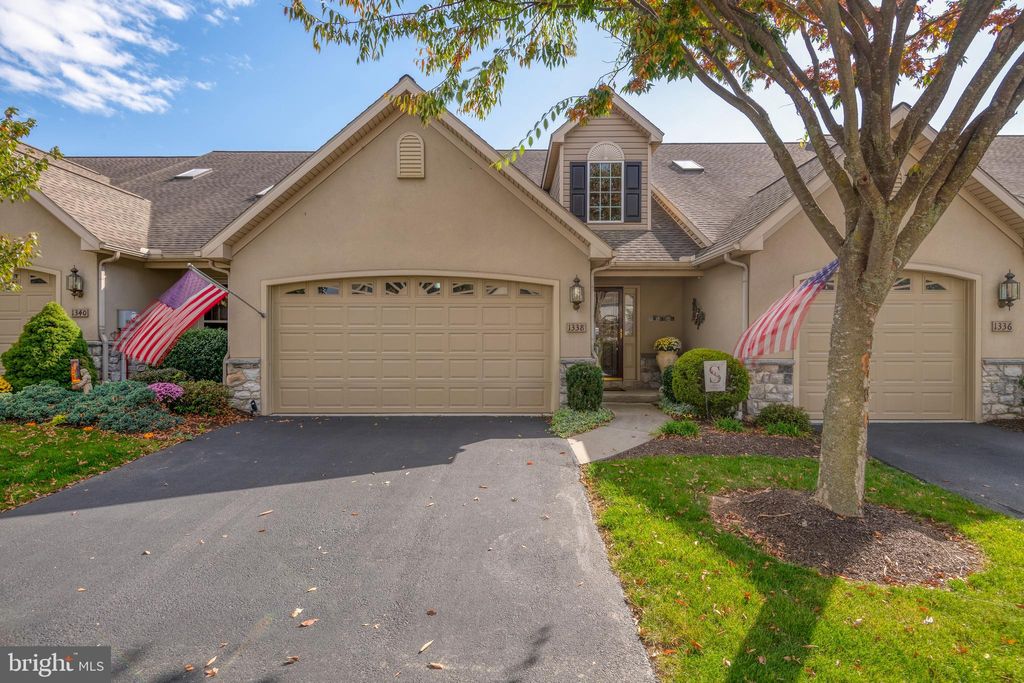 Photo of 1338 Worthington Dr, Mount Joy, PA 17552 (MLS # PALA2042298)