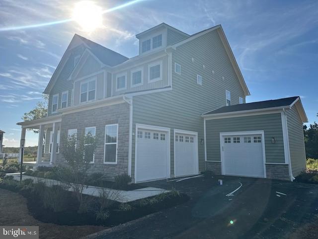 16505 ROLLING KNOLLS LANE