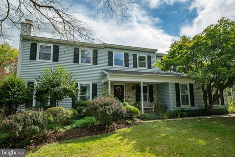 2015 CREEK WAY LANSDALE PA 19446