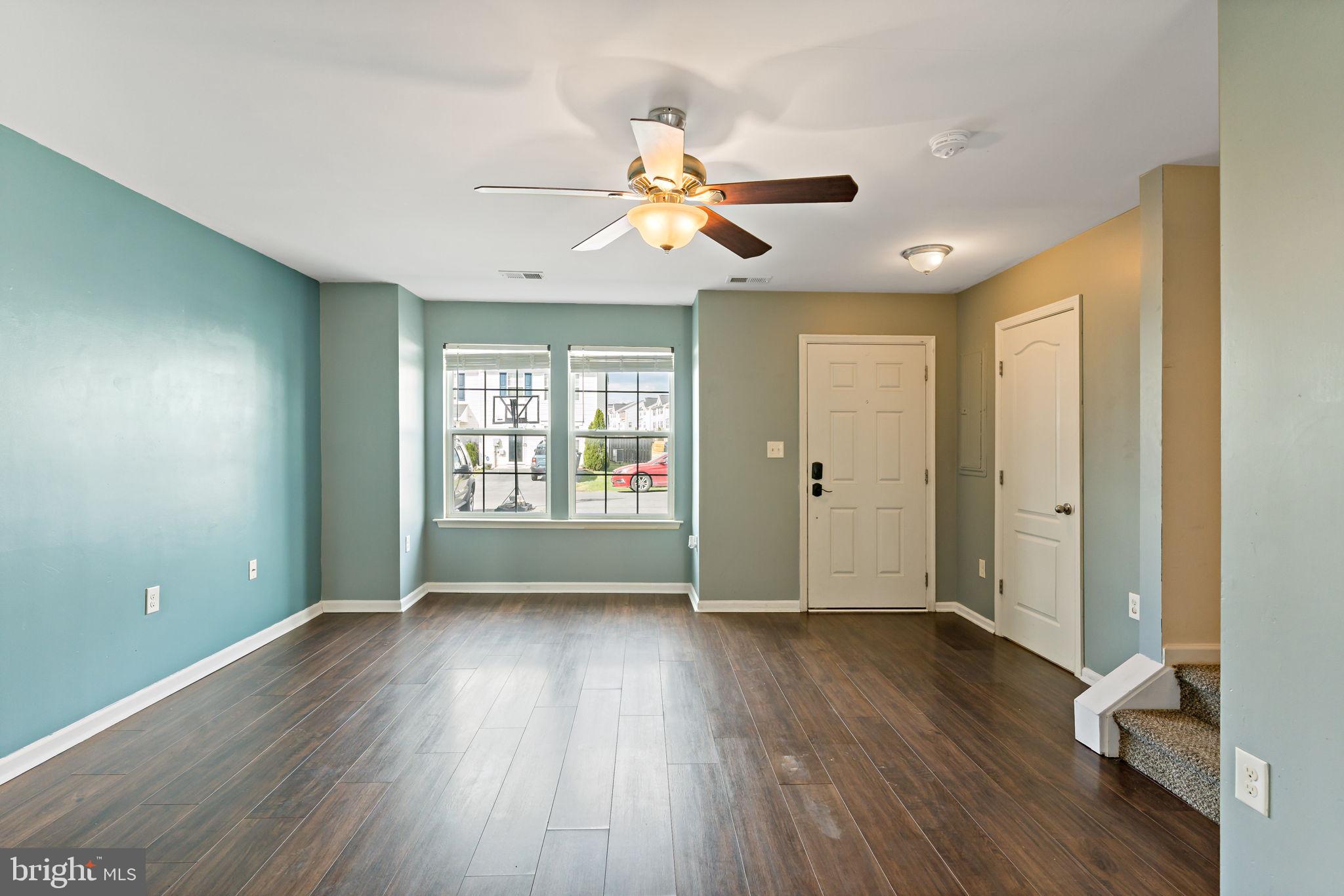 MANOR PARK - Residential