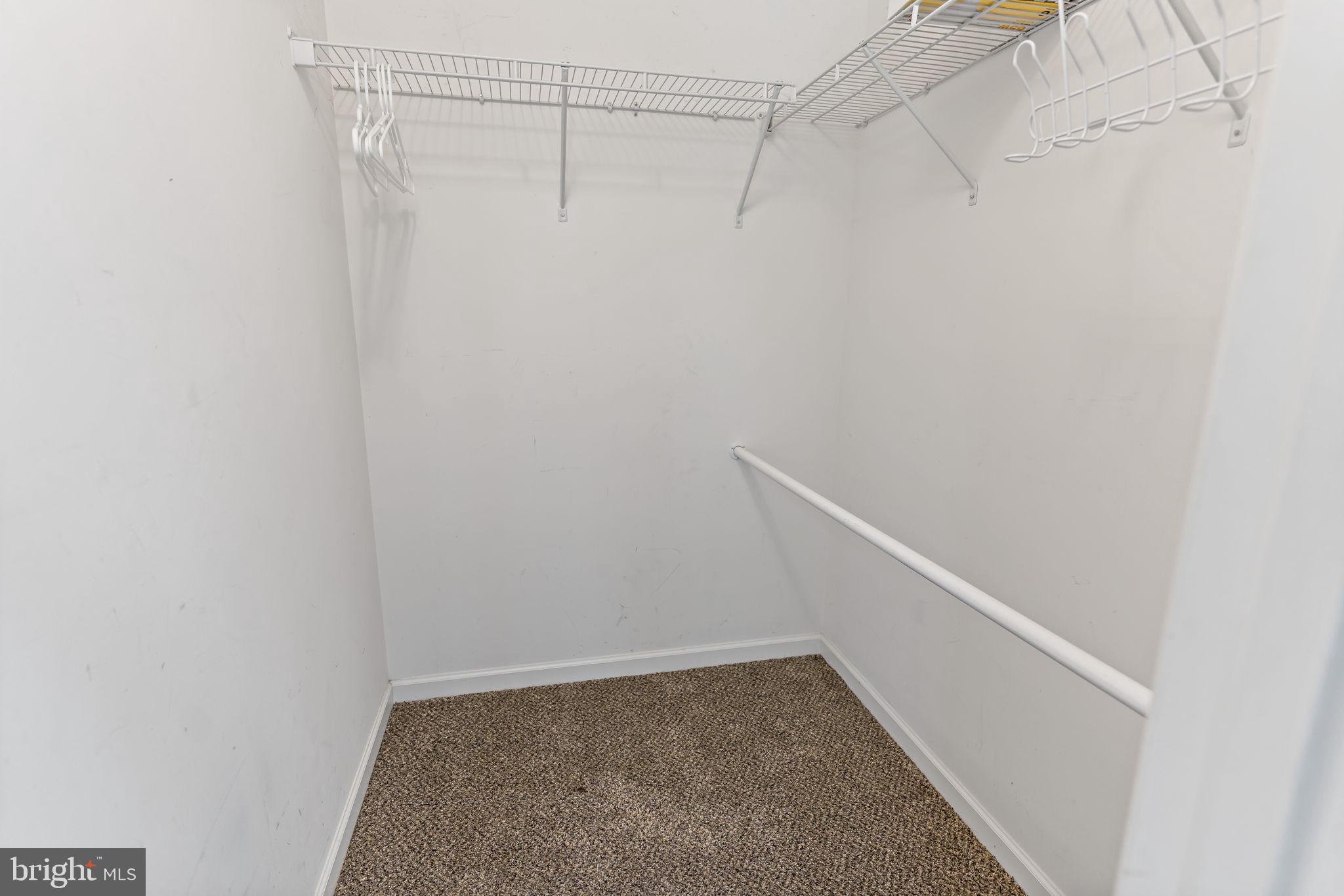 MANOR PARK - Residential