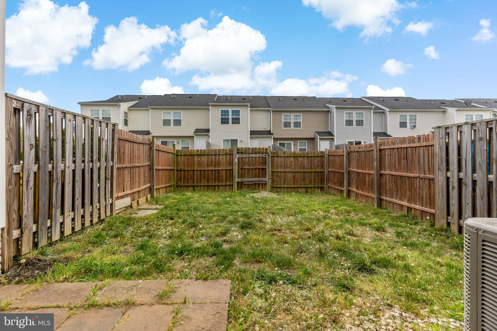 MANOR PARK - Residential