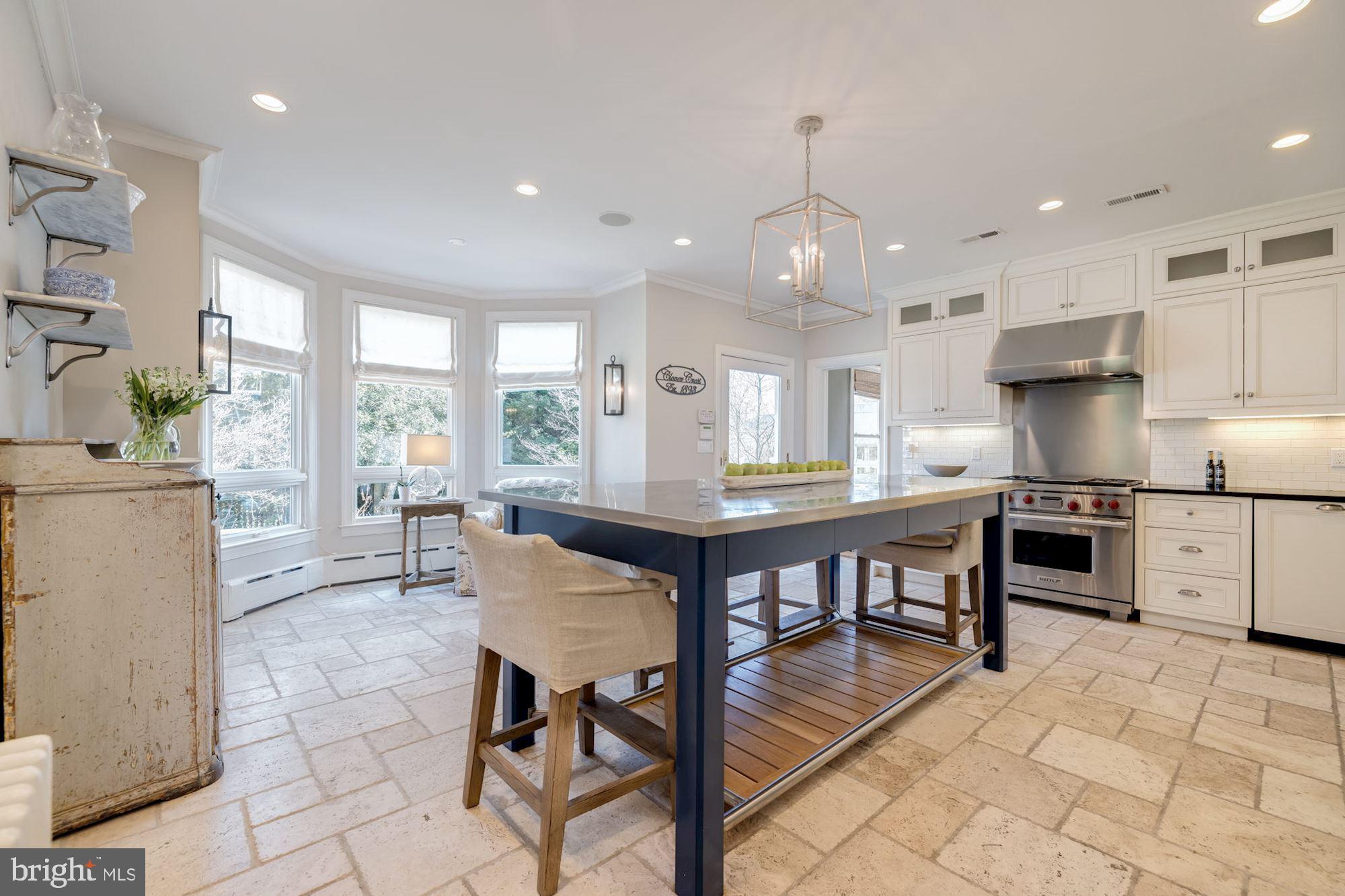 SOMERSET - Residential