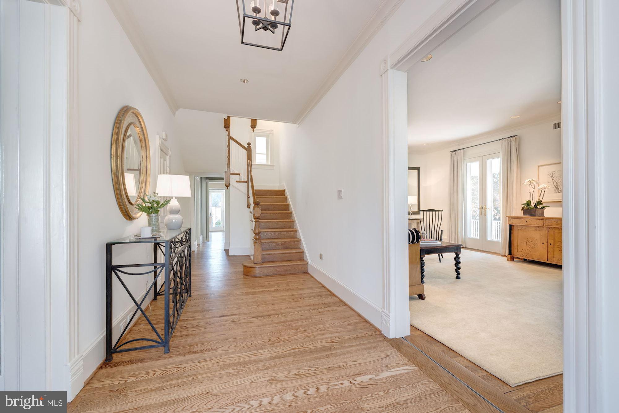 SOMERSET - Residential