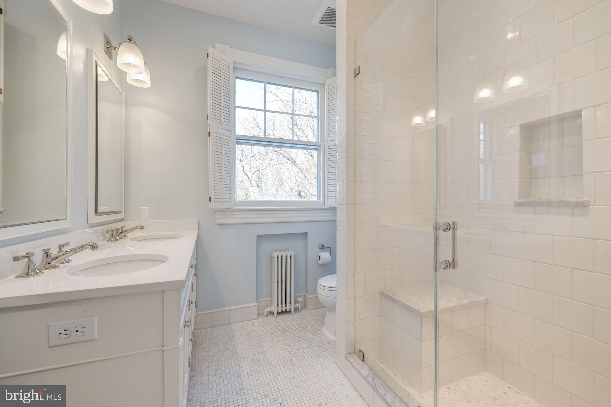 SOMERSET - Residential