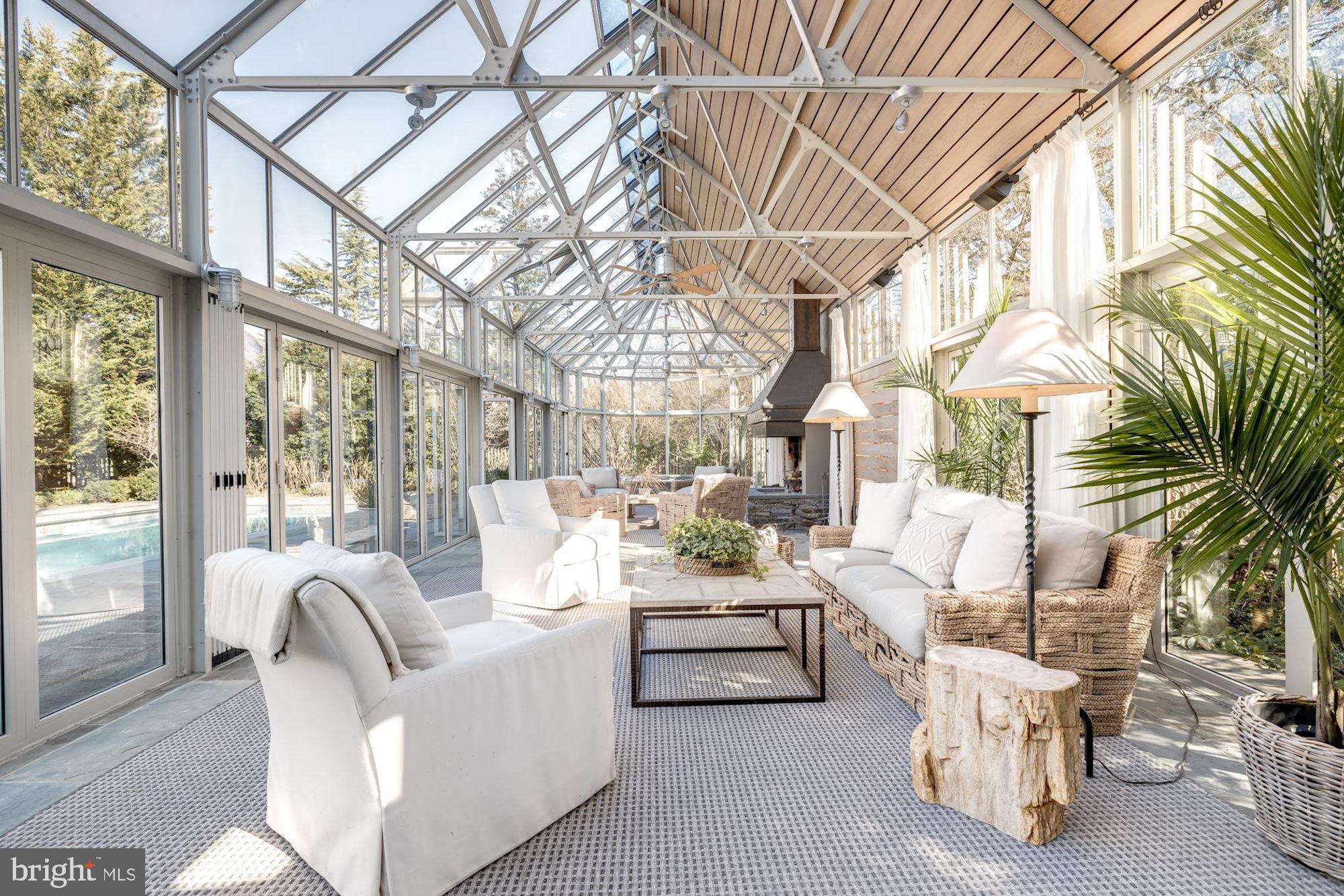 SOMERSET - Residential