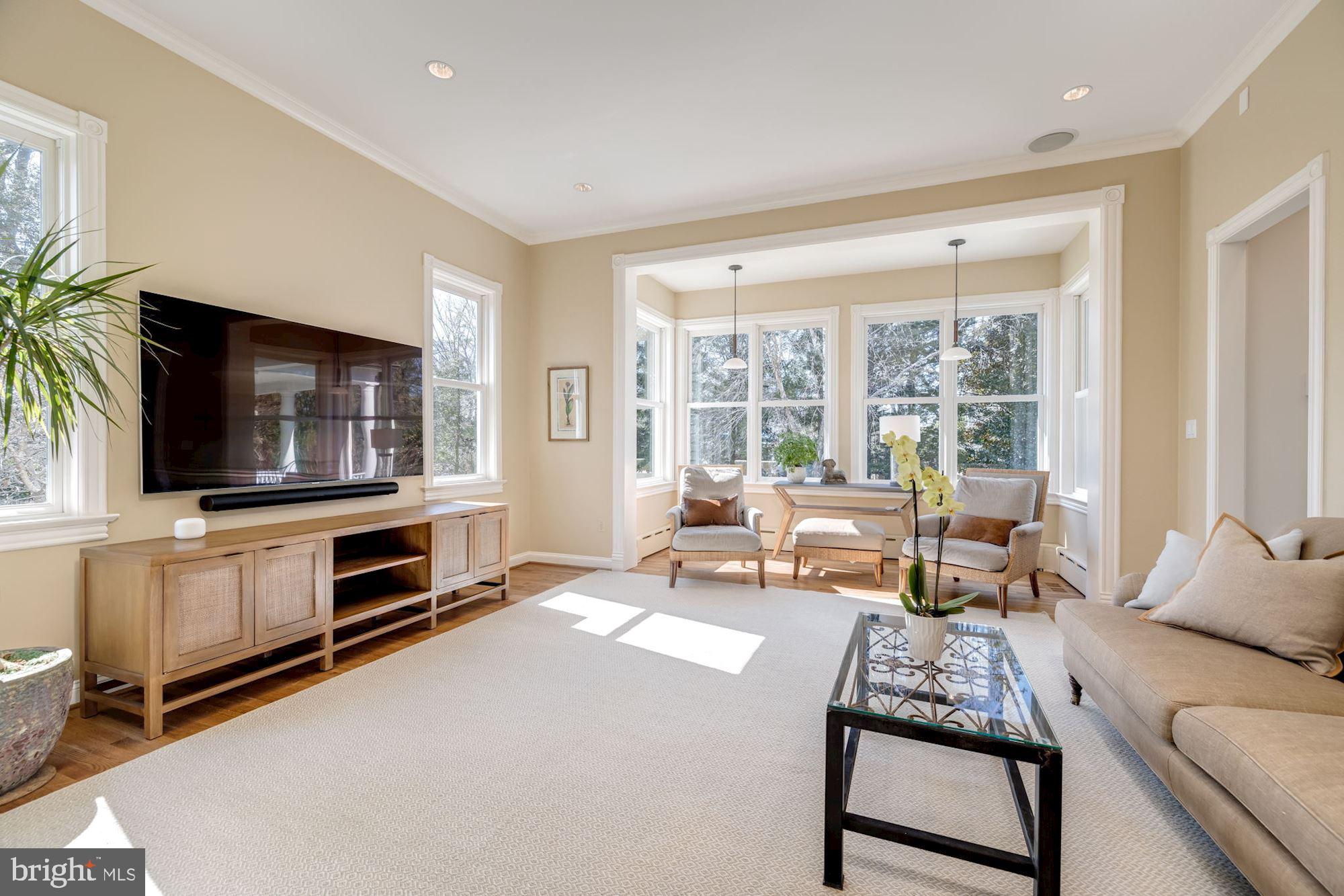 SOMERSET - Residential