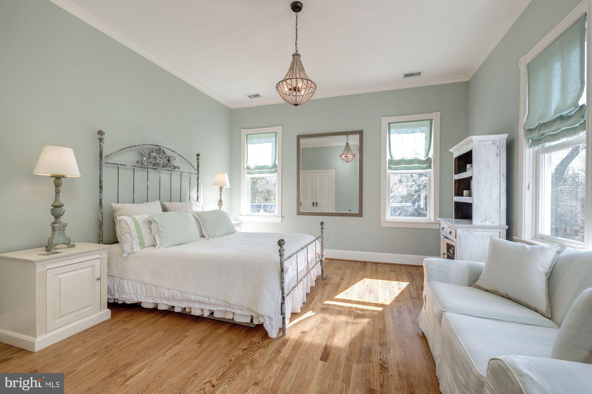 SOMERSET - Residential