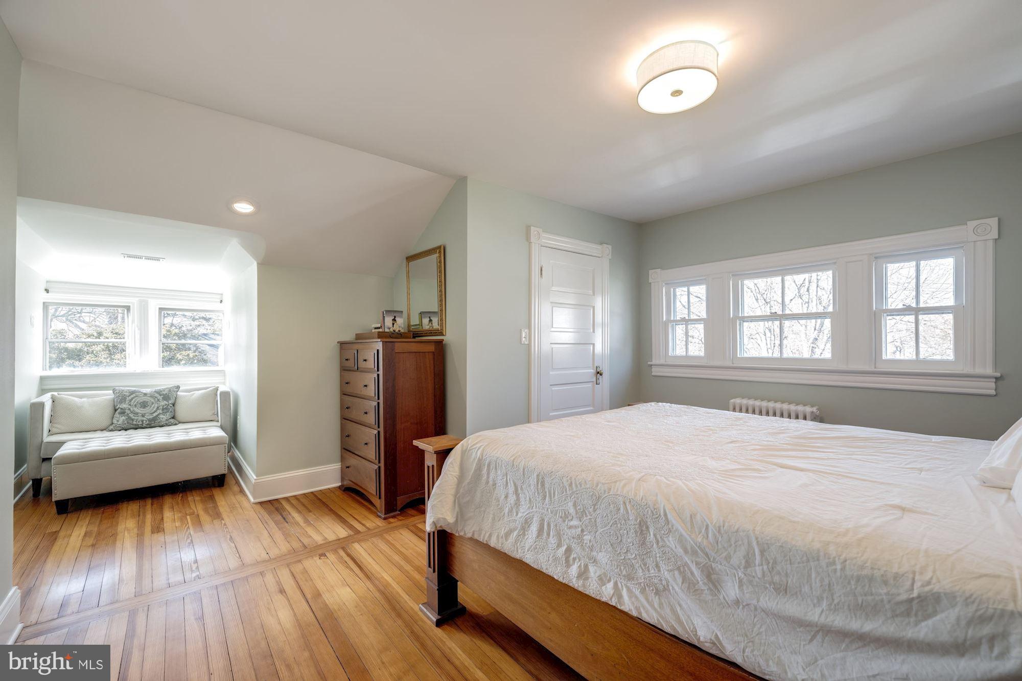 SOMERSET - Residential