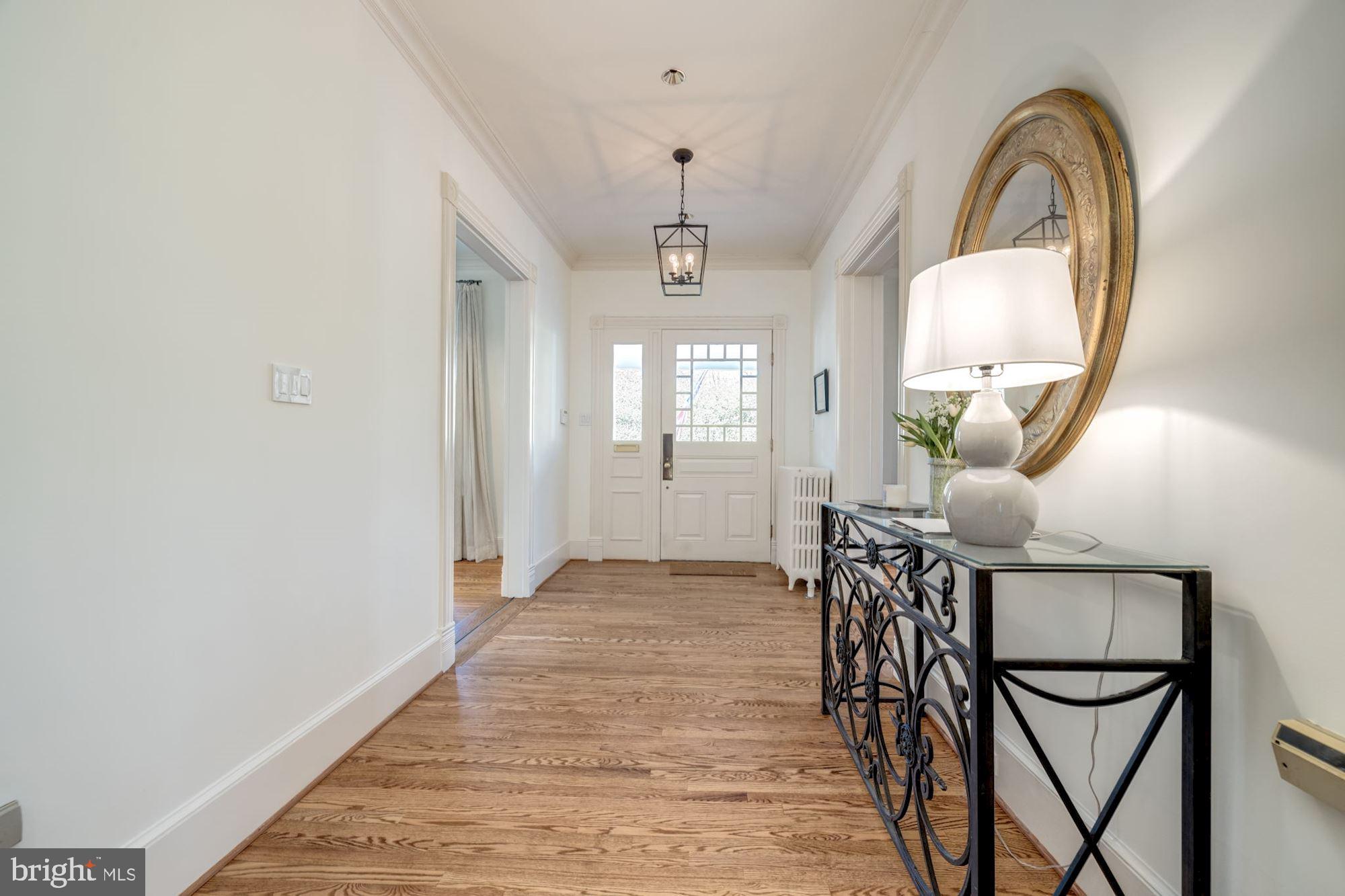 SOMERSET - Residential