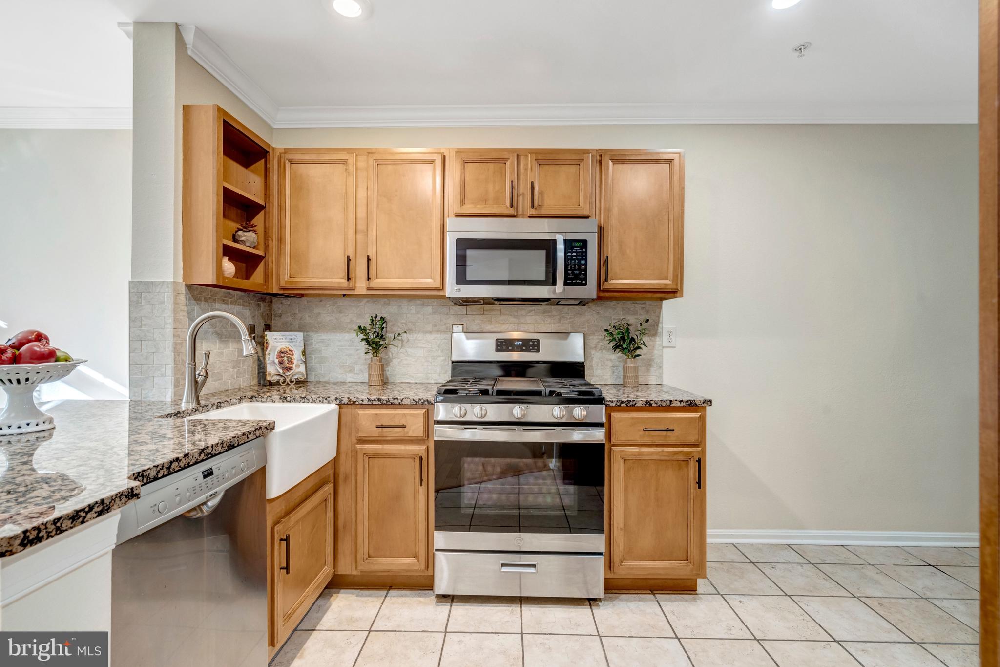 GATES OF FAIR LAKES - Residential